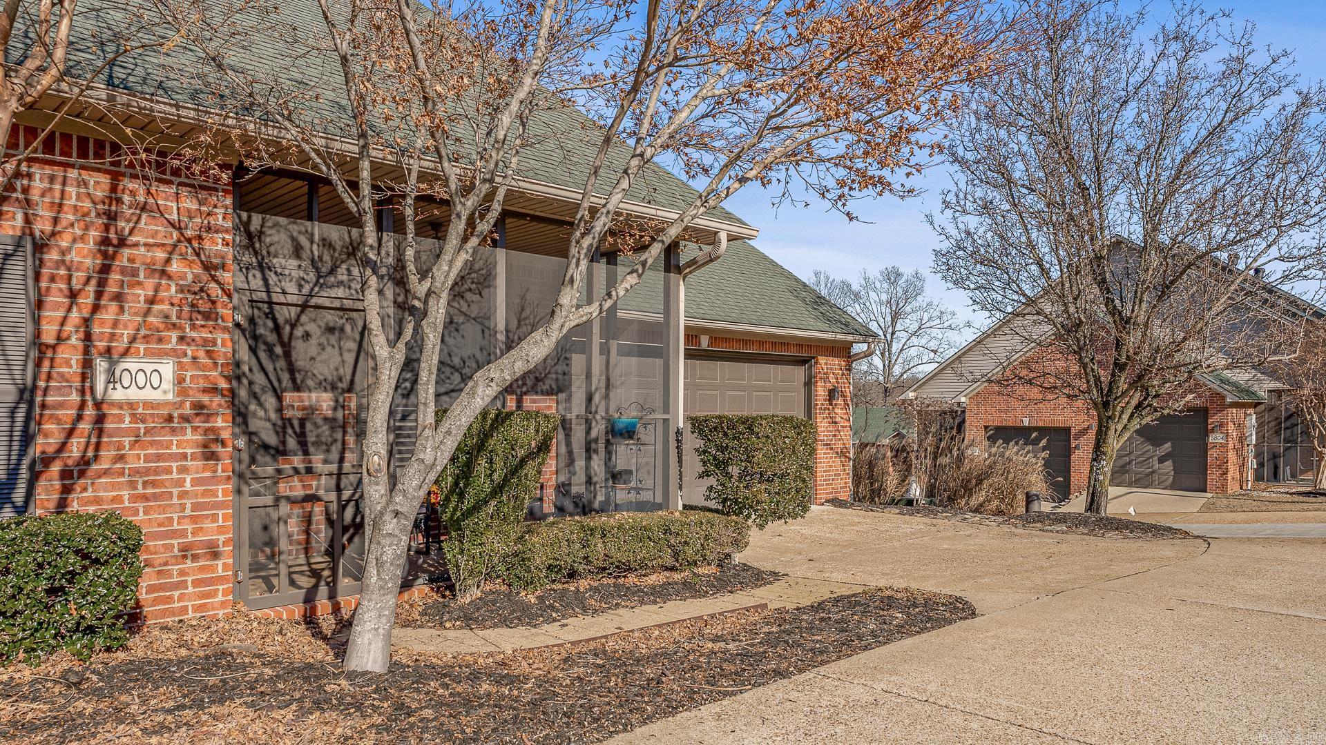 Ridgepointe - Residential