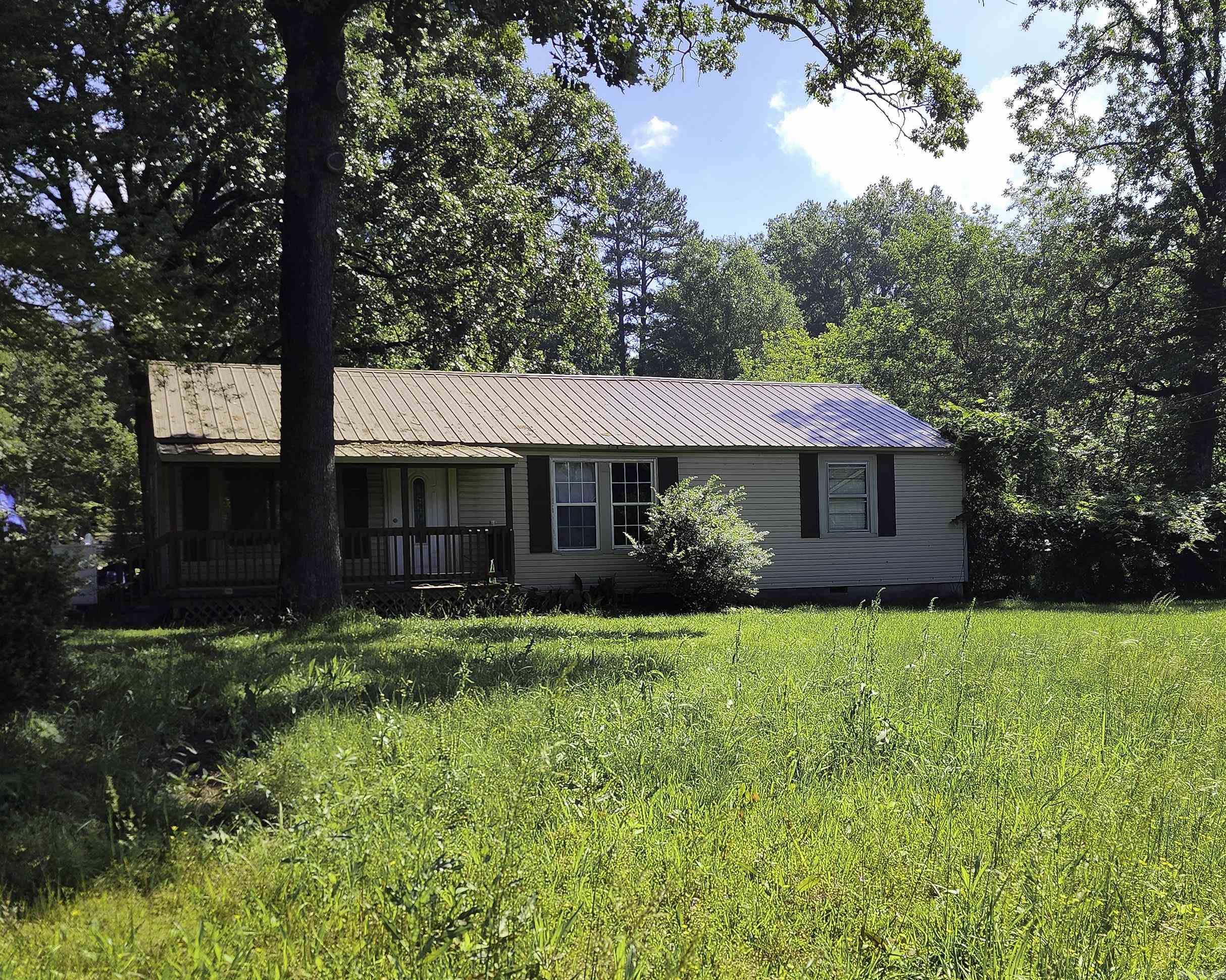 MEADOWLANE ACRES - Residential