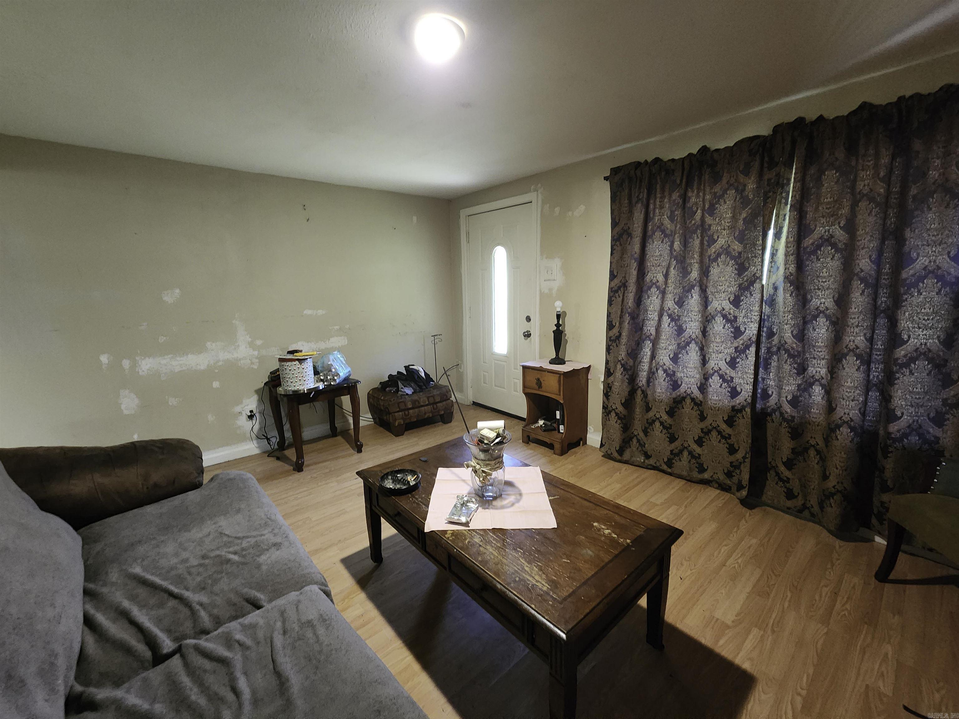 MEADOWLANE ACRES - Residential