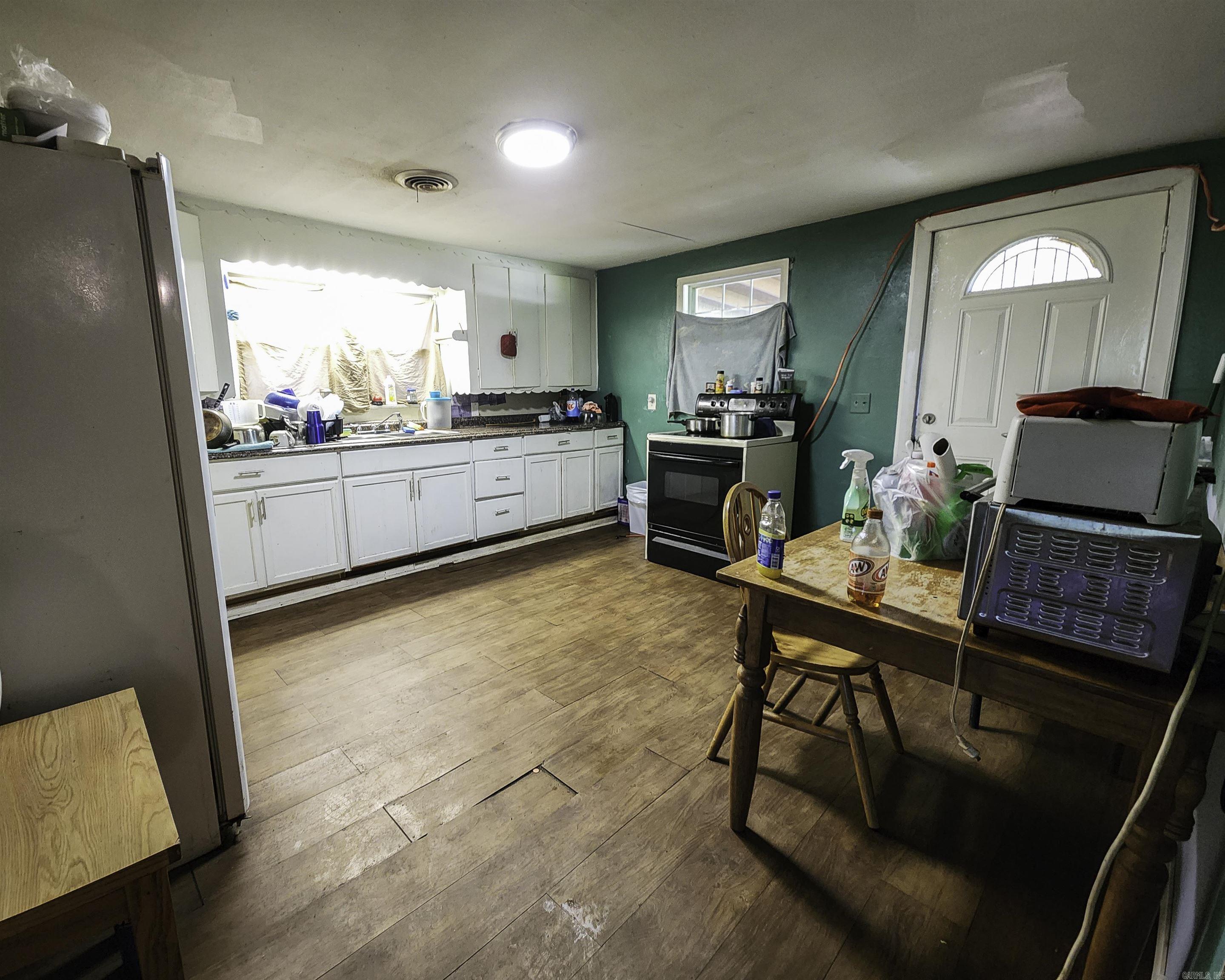 MEADOWLANE ACRES - Residential