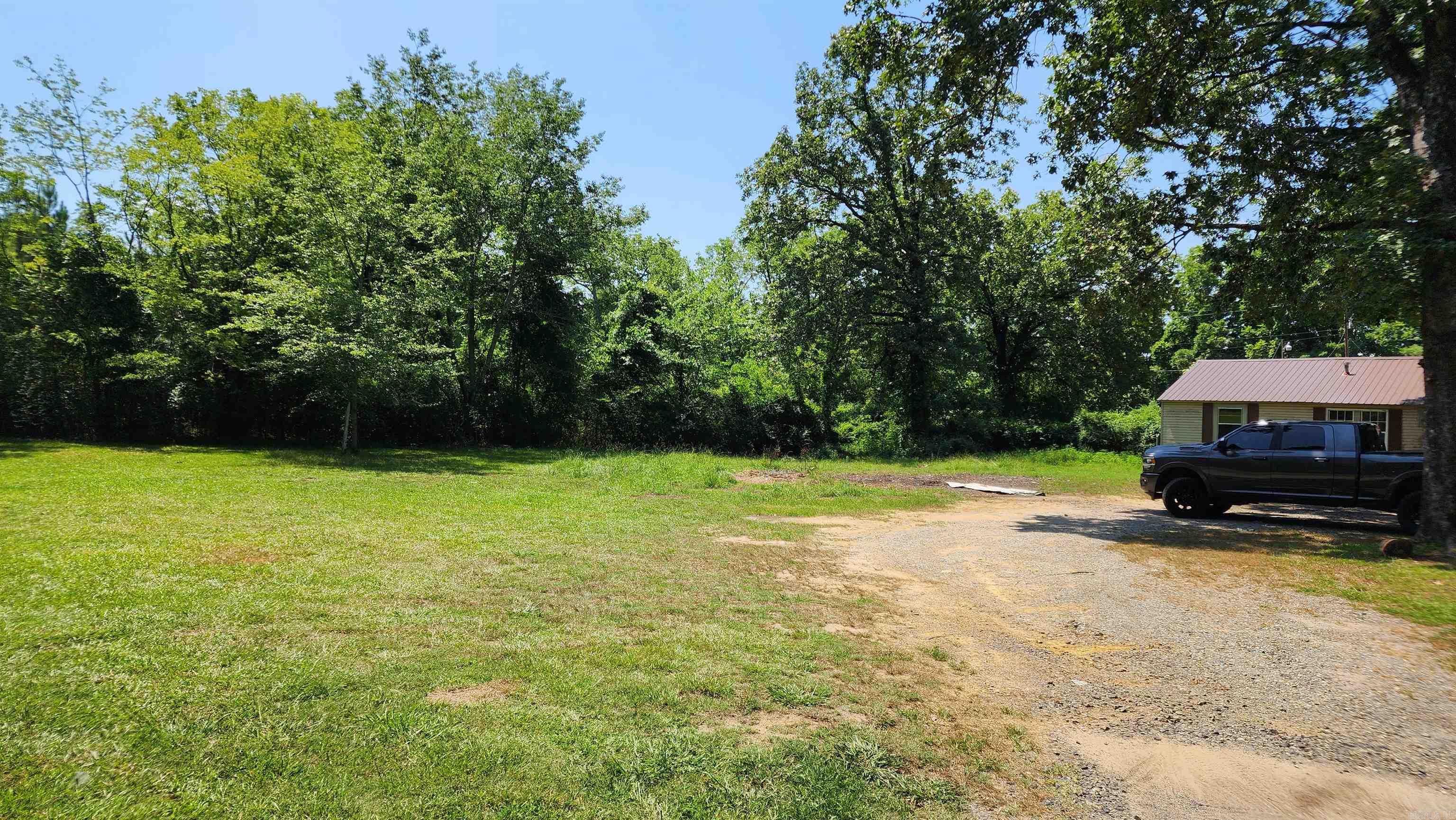 MEADOWLANE ACRES - Residential