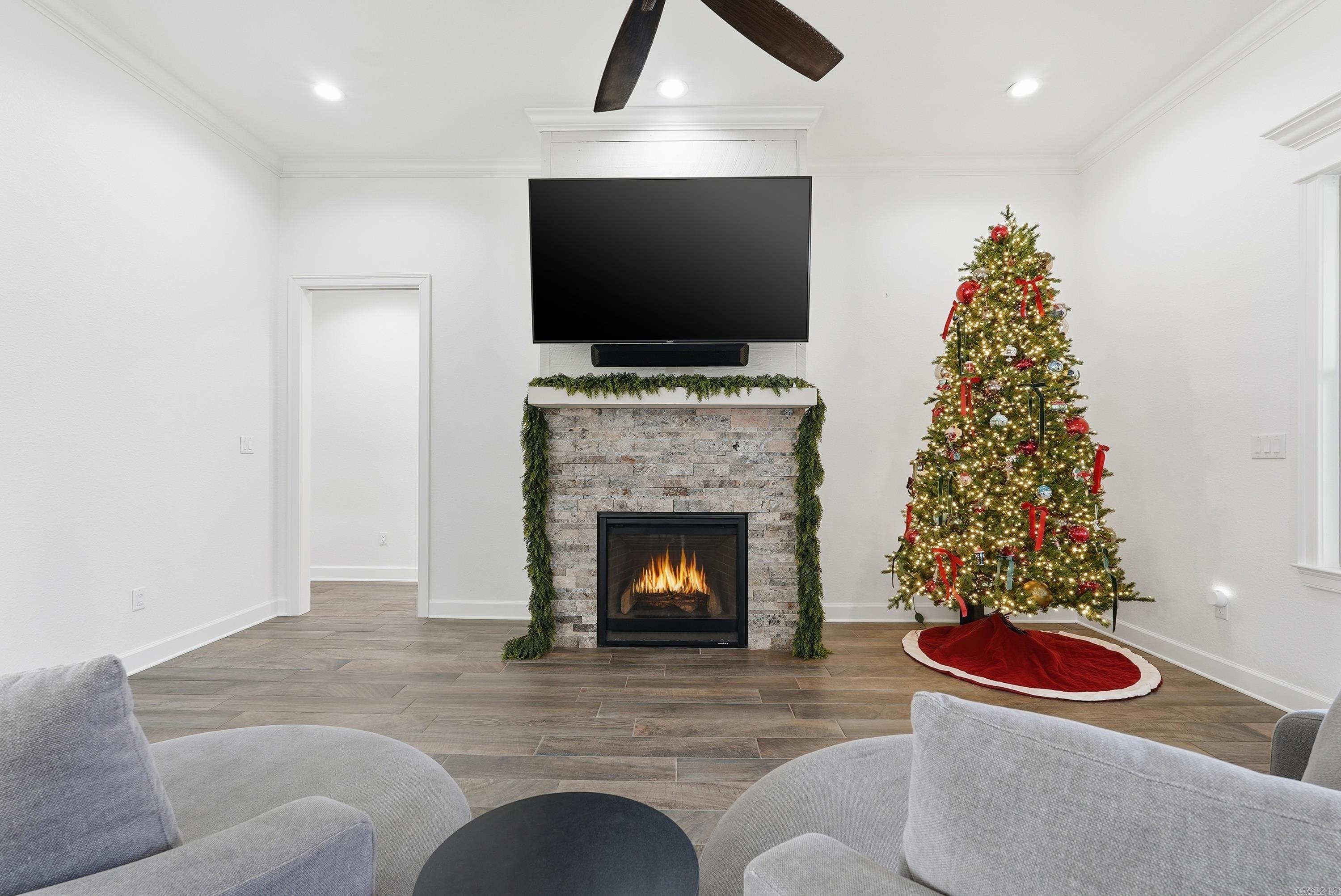 WINTERBROOK - Residential