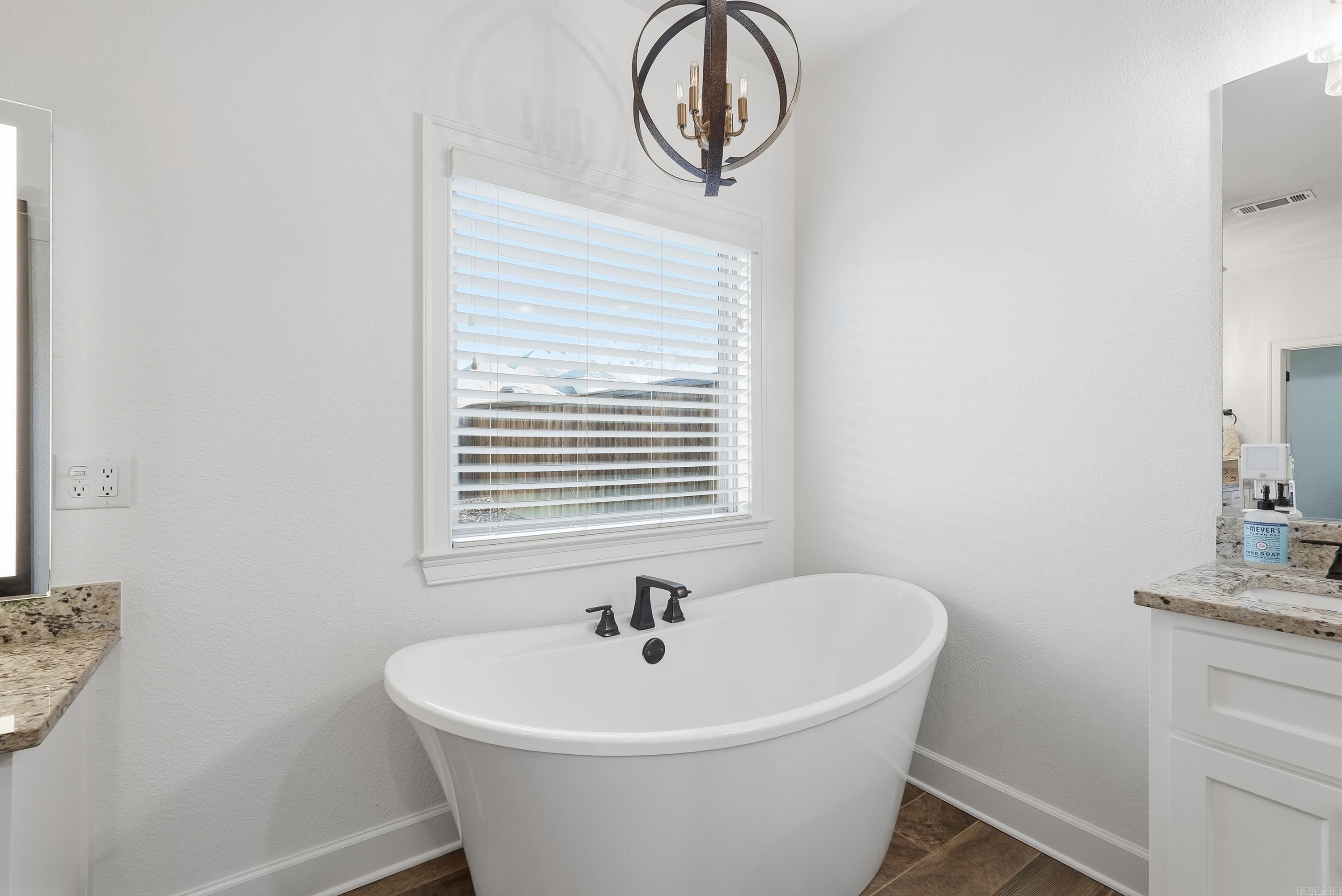 WINTERBROOK - Residential