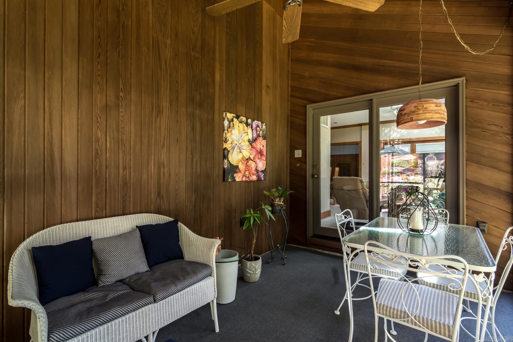 PLEASANT VALLEY - Residential