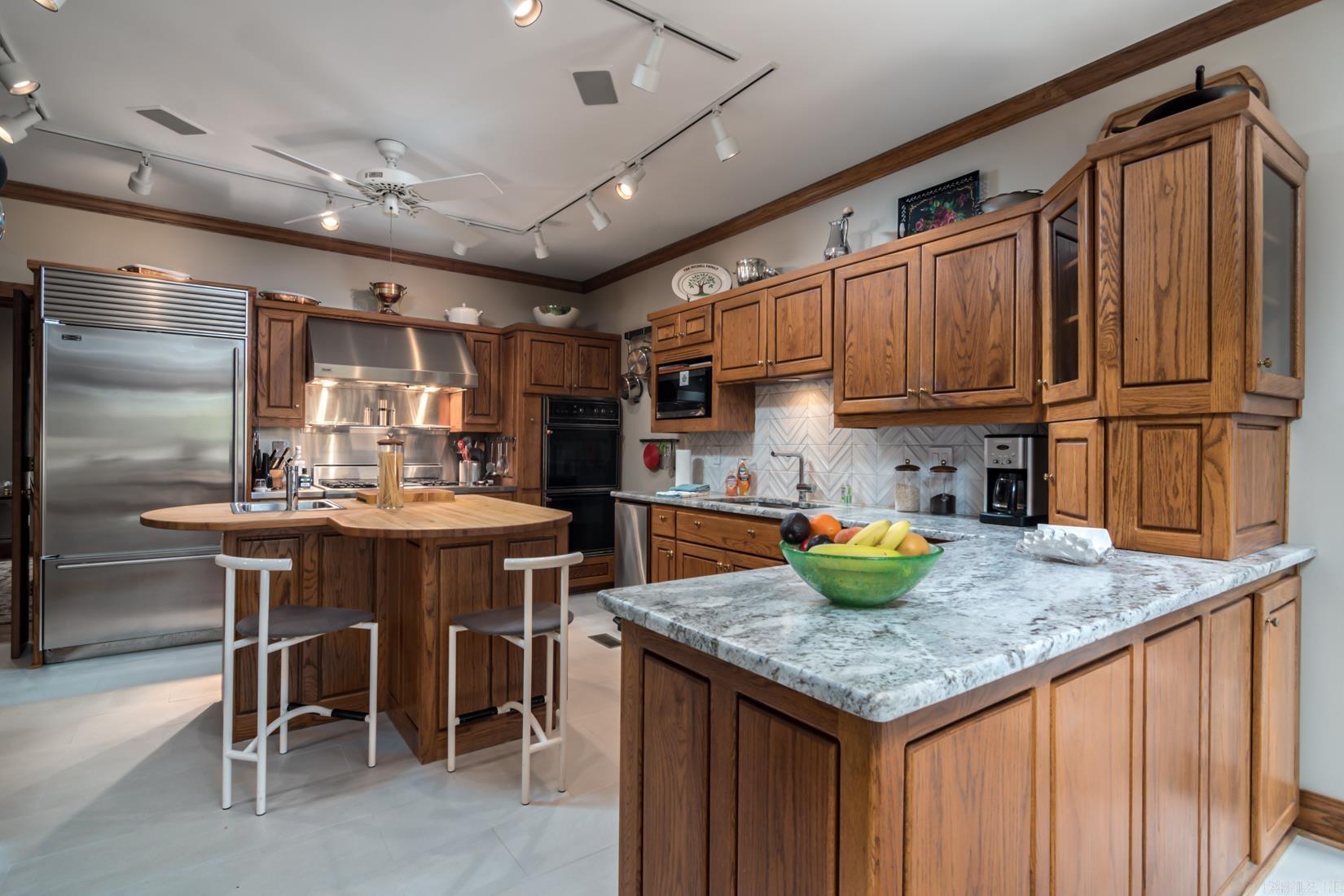 PLEASANT VALLEY - Residential