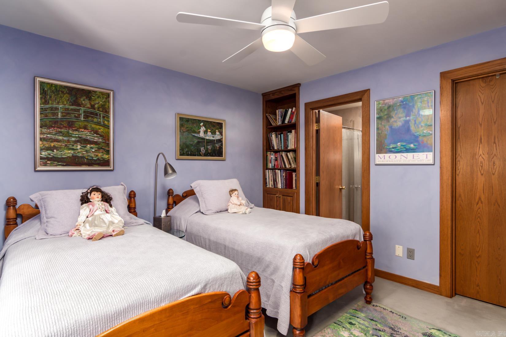 PLEASANT VALLEY - Residential