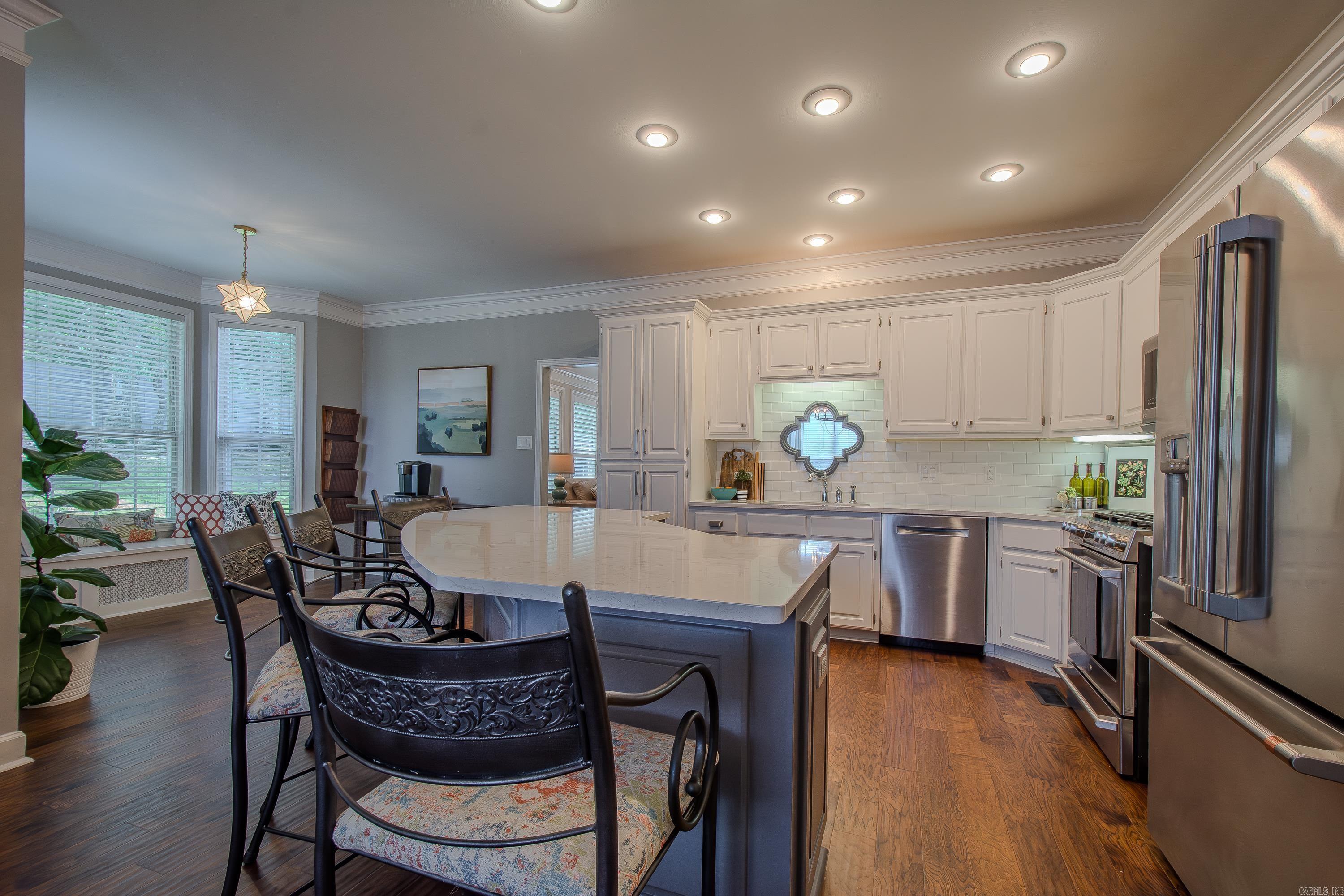 PINNACLE RIDGE ESTATES - Residential