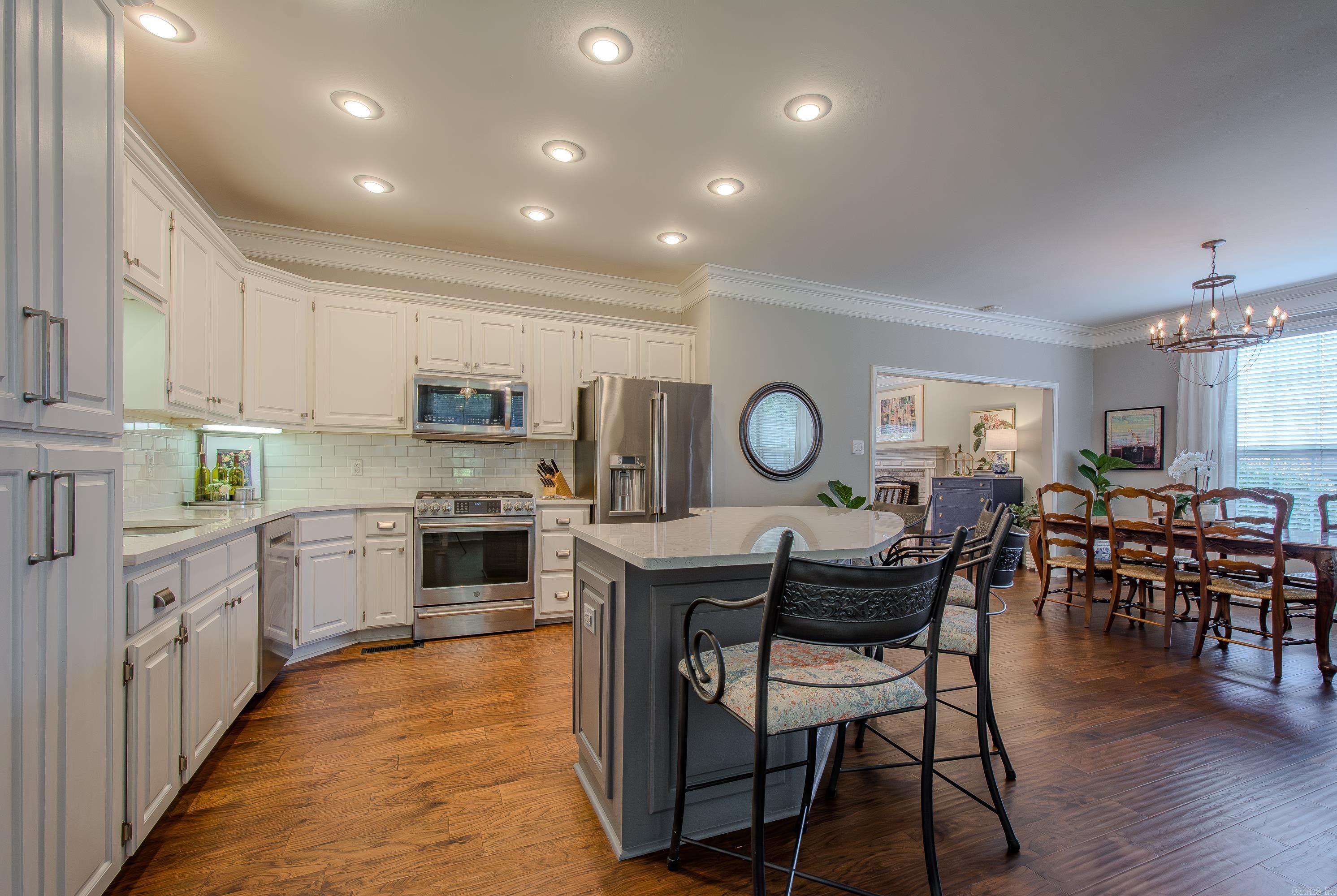 PINNACLE RIDGE ESTATES - Residential