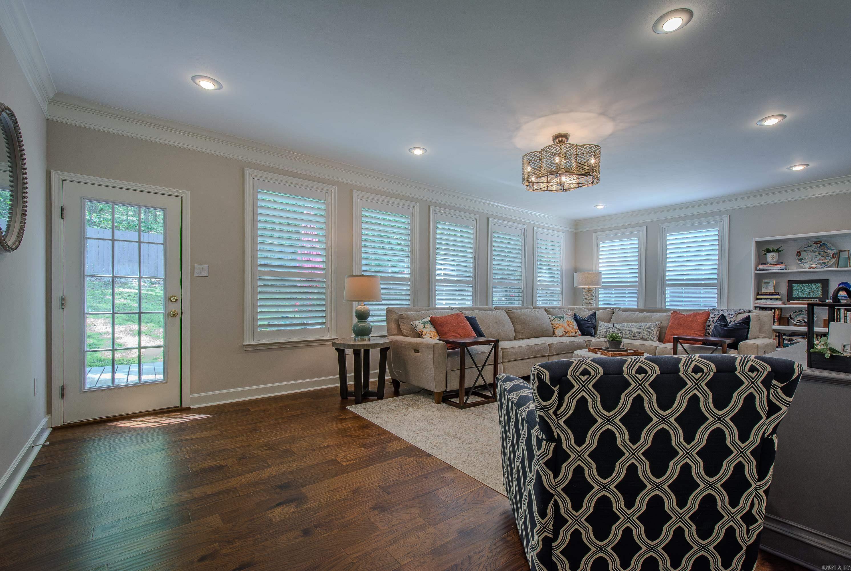 PINNACLE RIDGE ESTATES - Residential