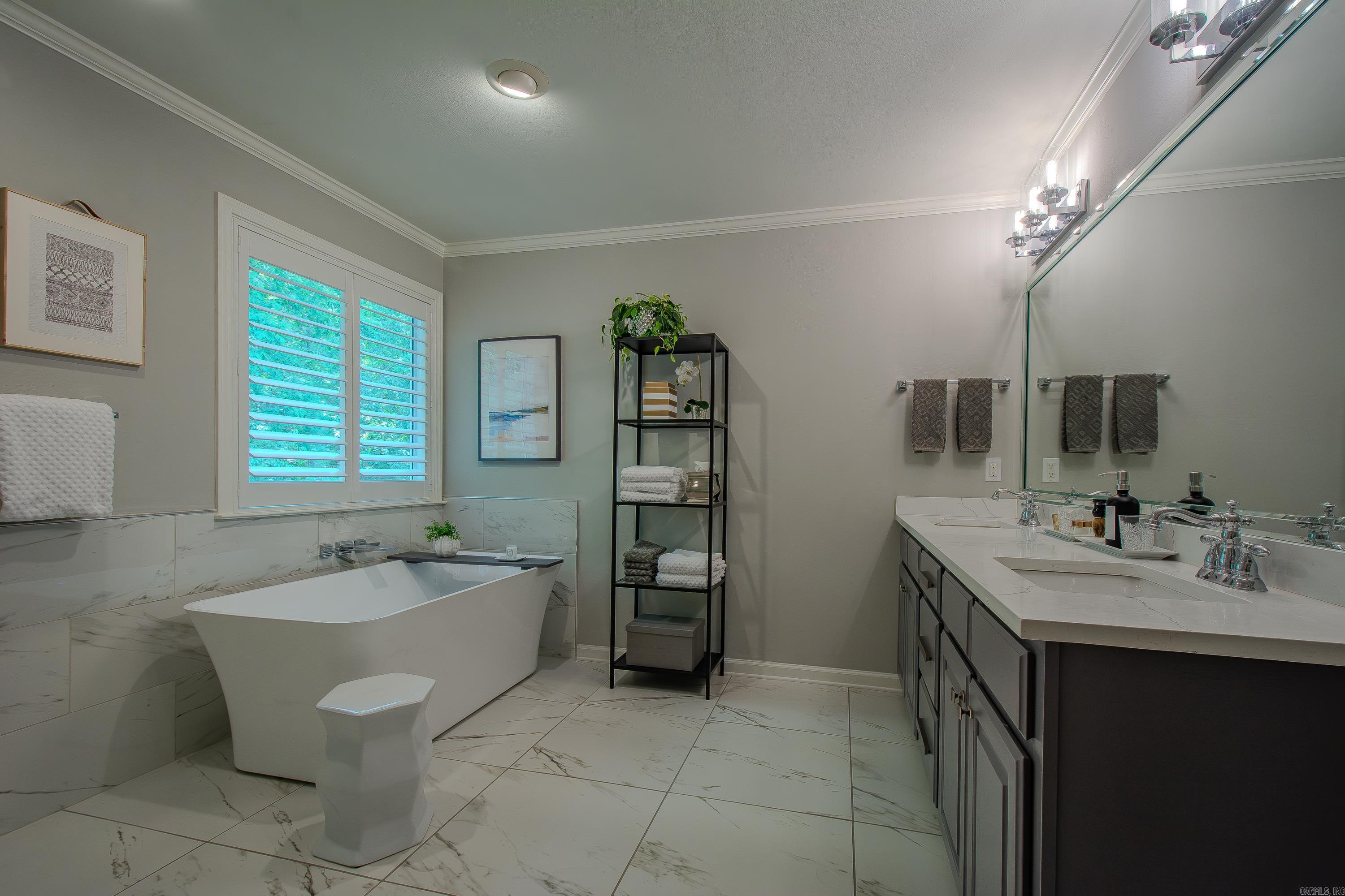 PINNACLE RIDGE ESTATES - Residential