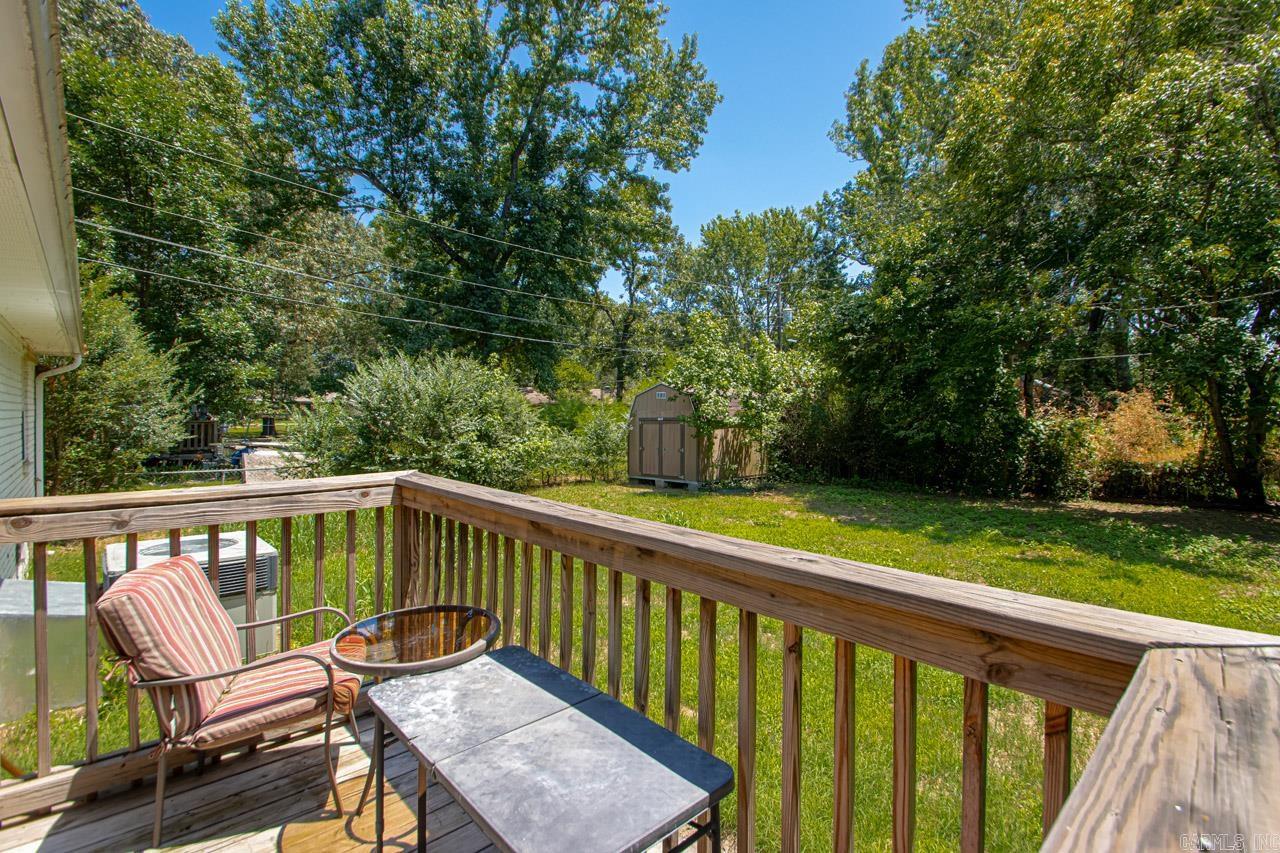 ARBOR OAKS - Residential