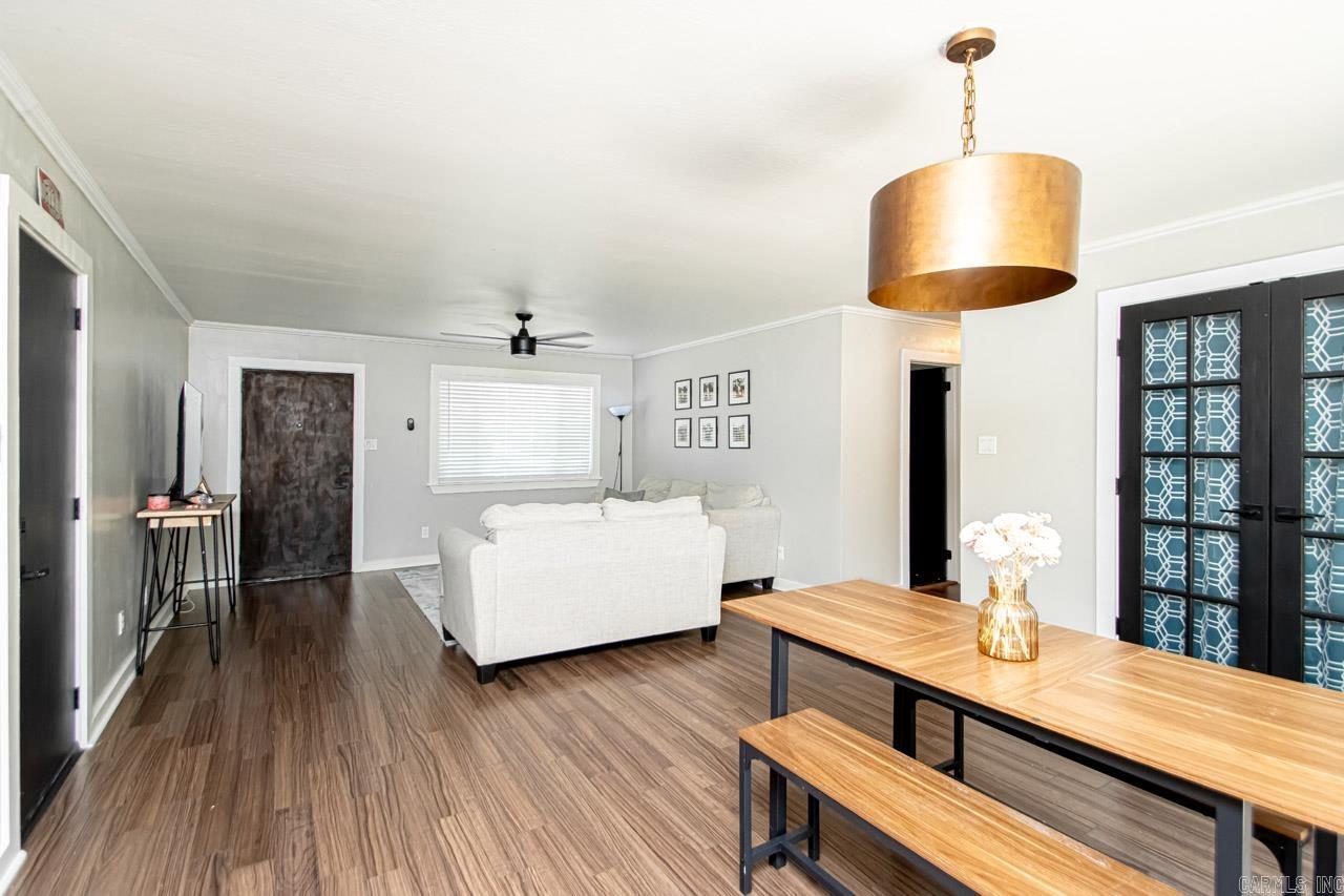 ARBOR OAKS - Residential