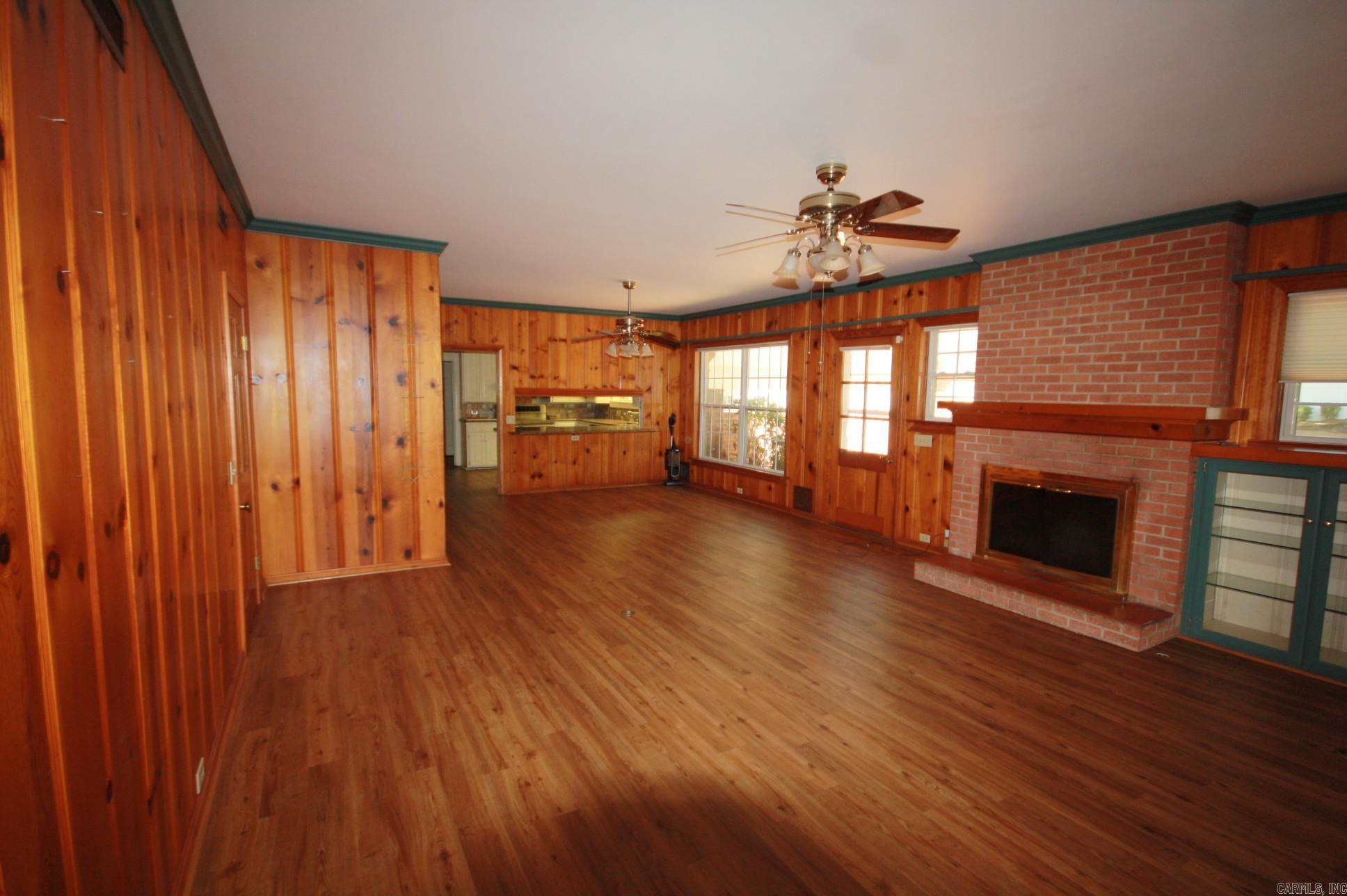 WILSON & FERGUSON - Residential