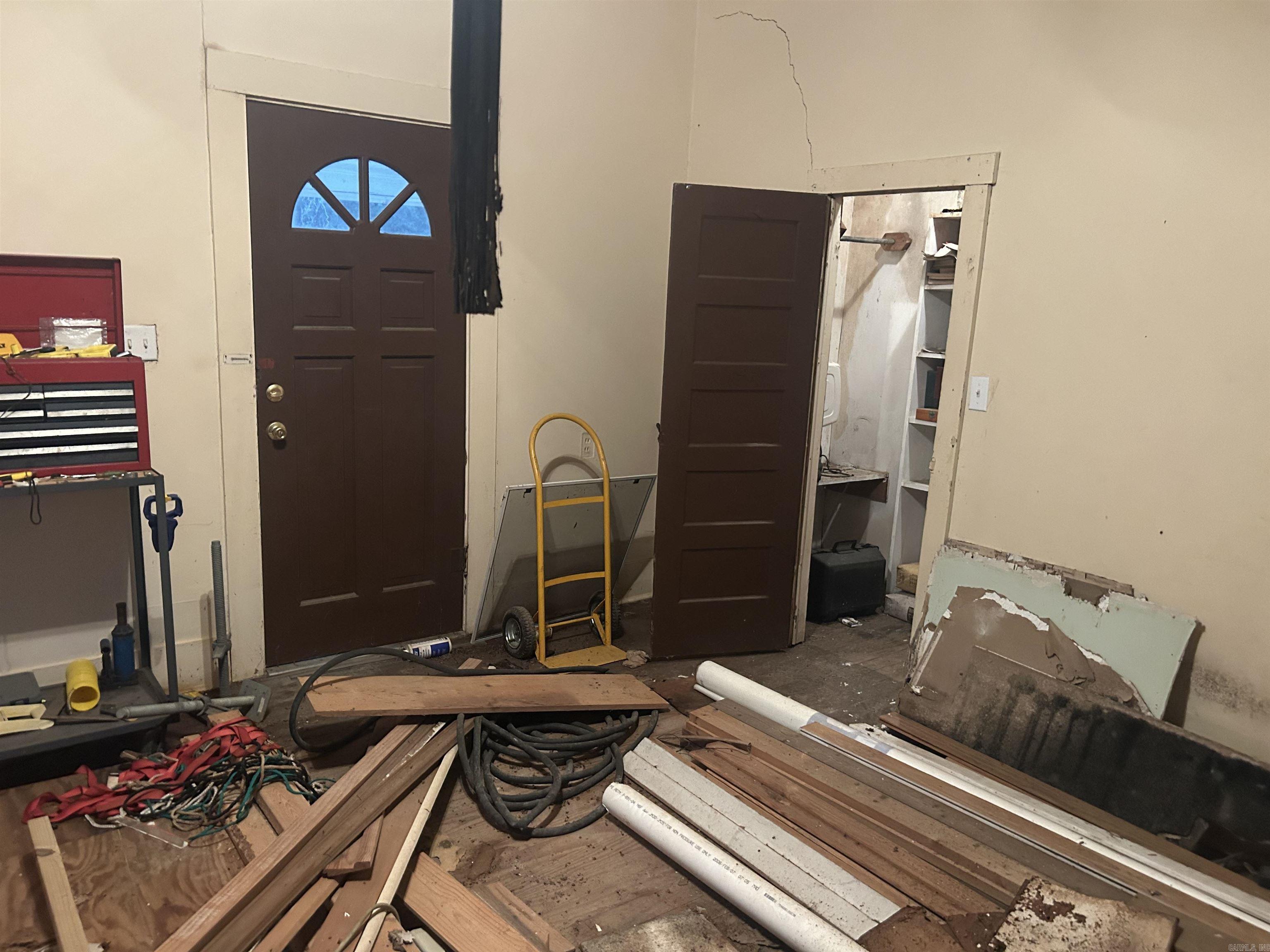 Metes & Bounds - Residential