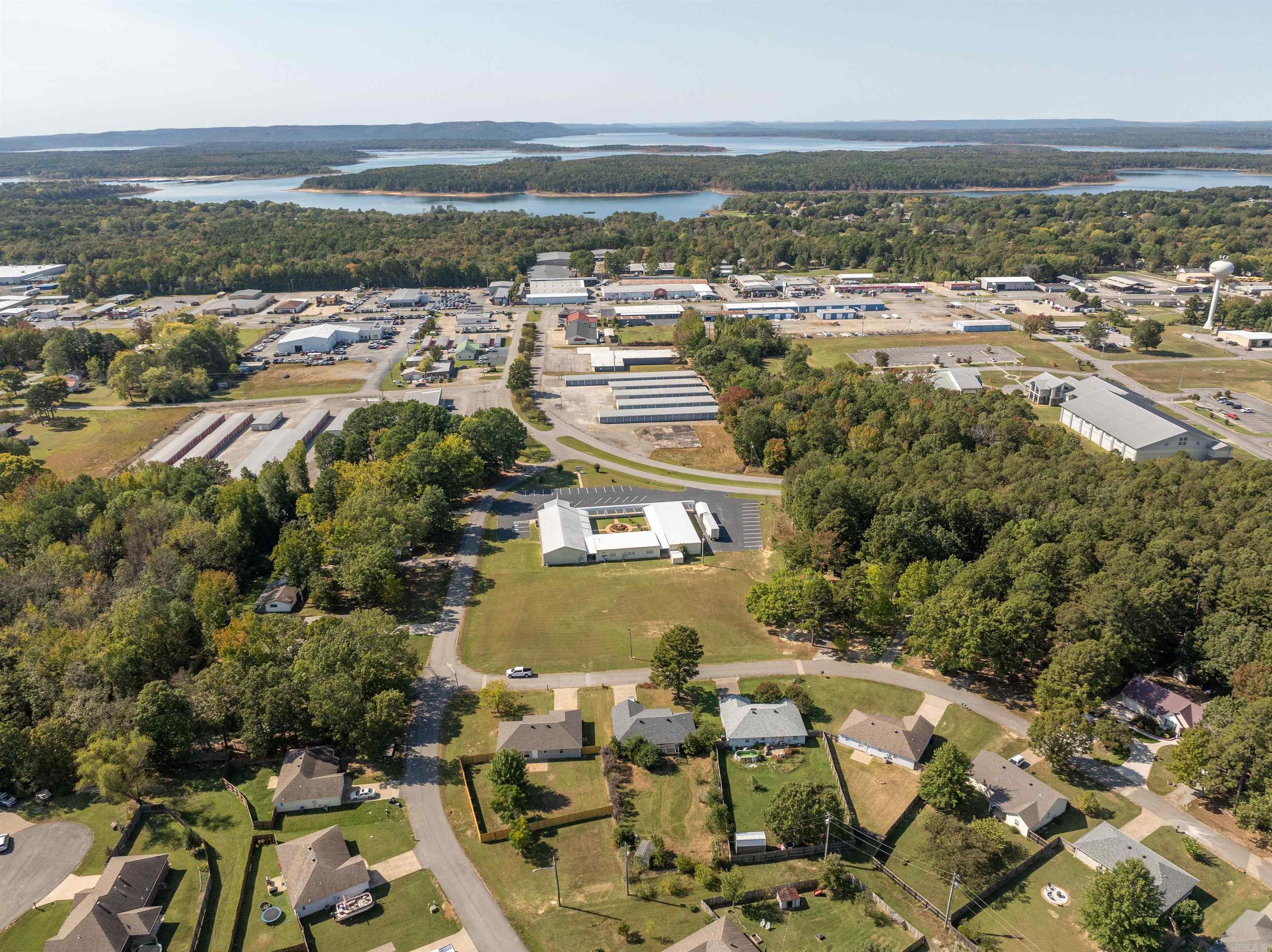 ARROWHEAD VILLAGE - Residential