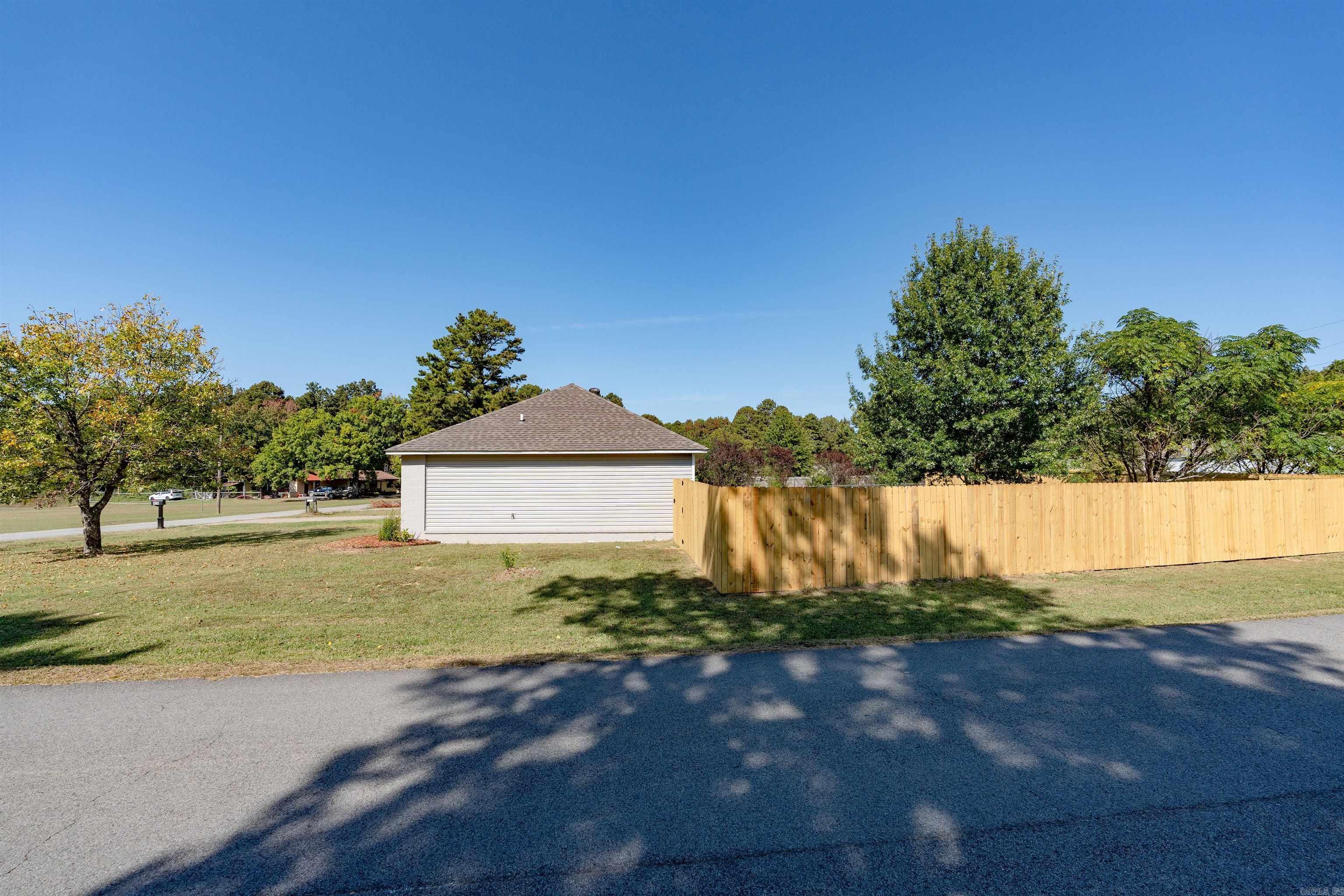 ARROWHEAD VILLAGE - Residential