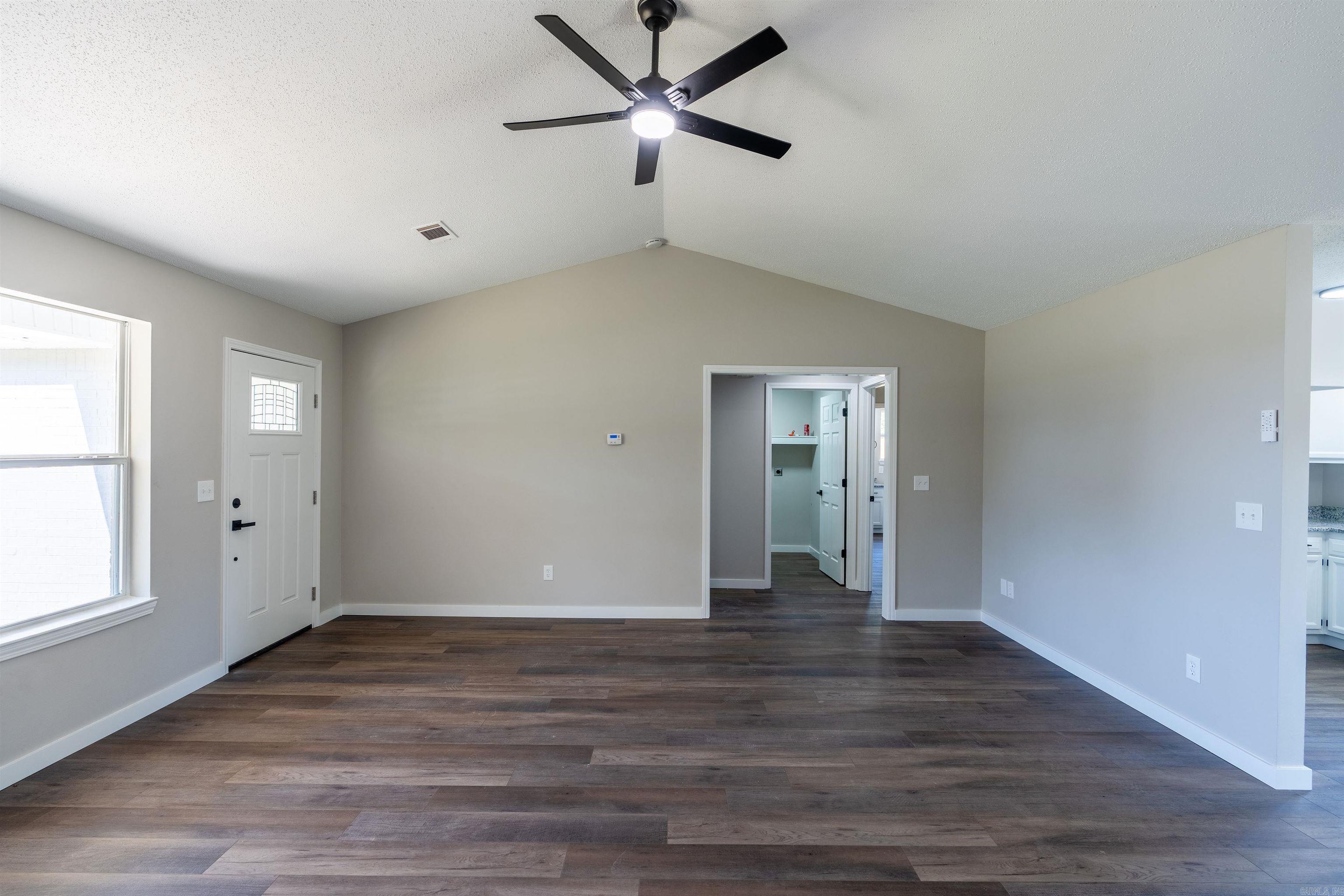 ARROWHEAD VILLAGE - Residential