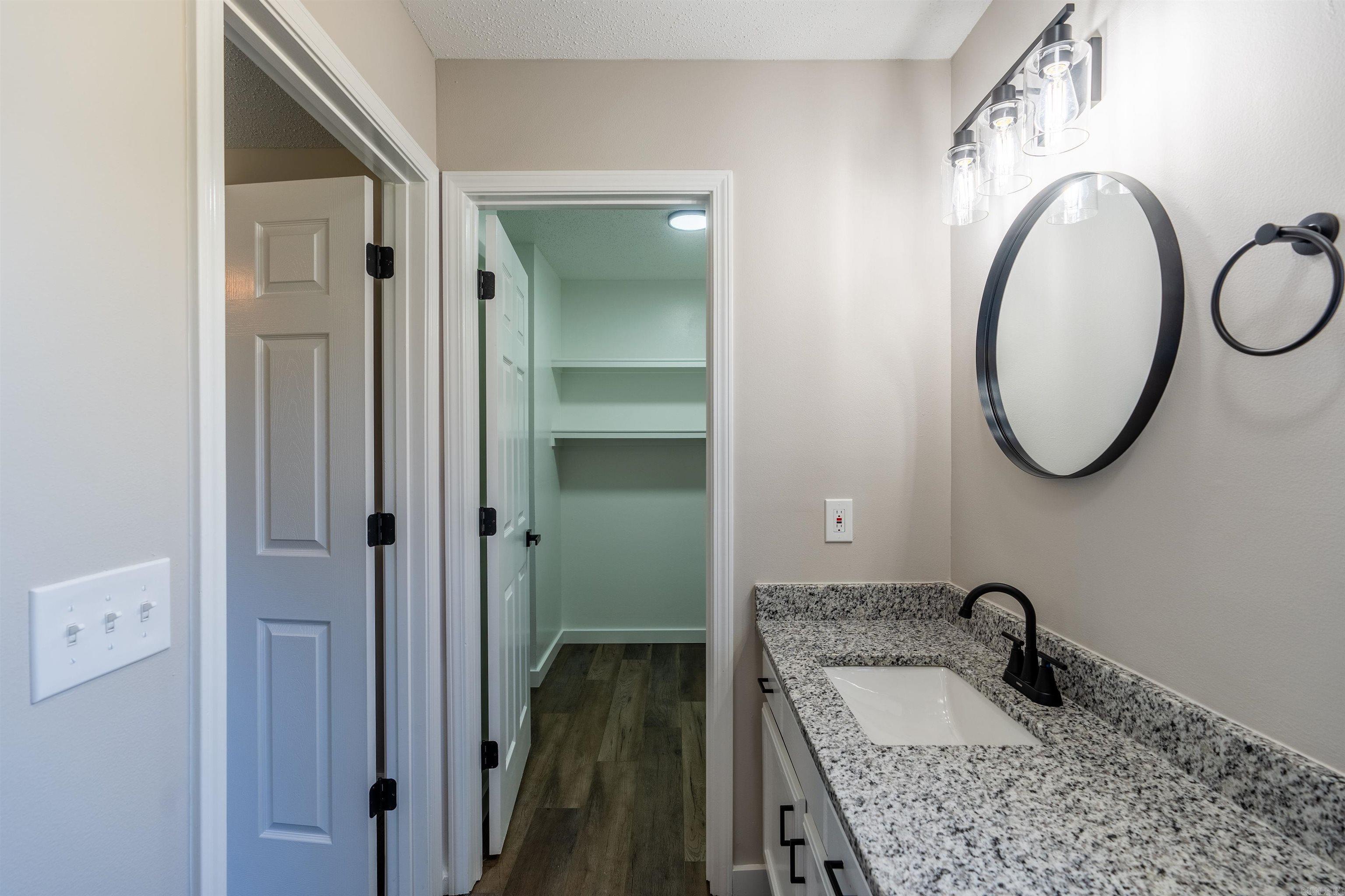 ARROWHEAD VILLAGE - Residential