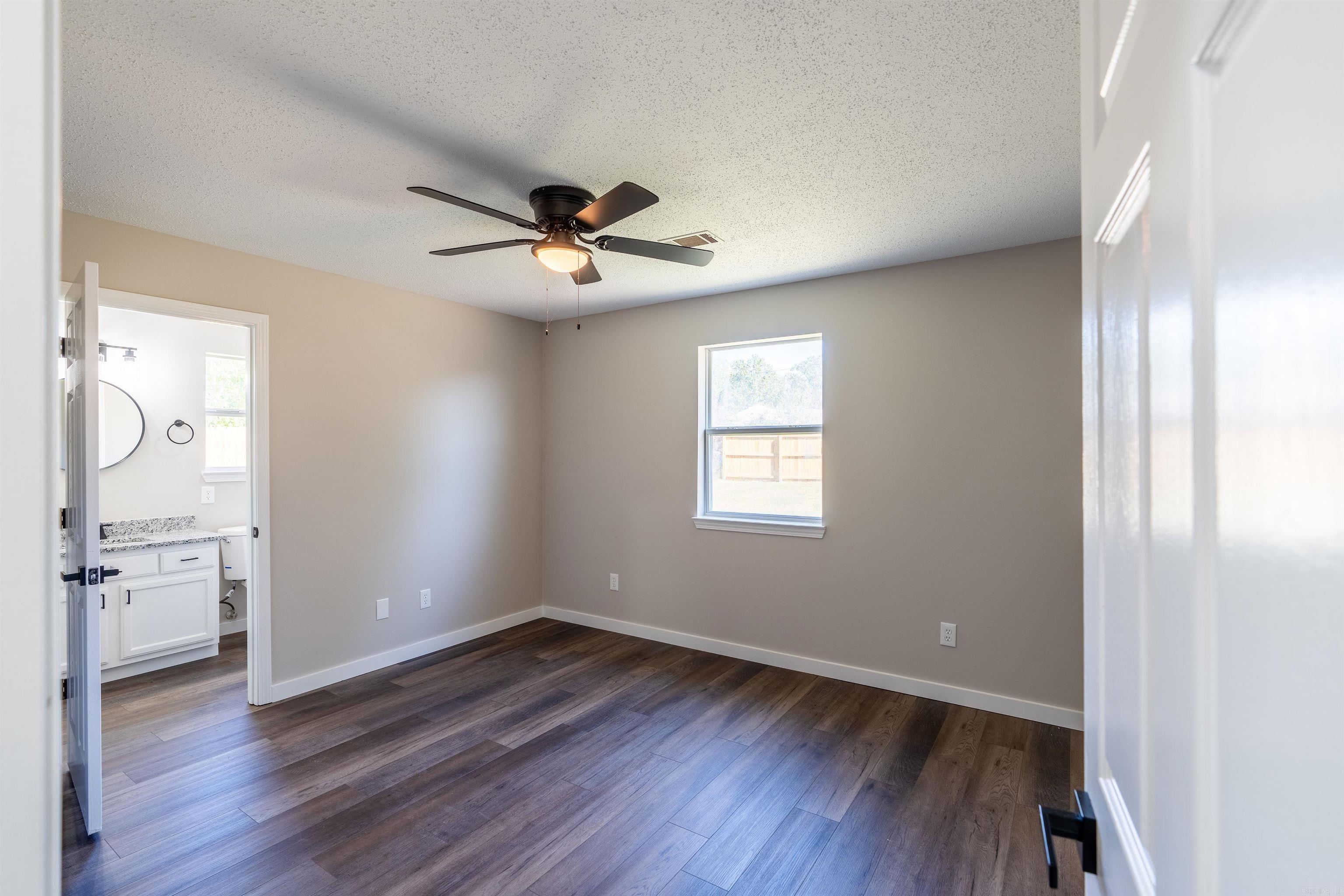 ARROWHEAD VILLAGE - Residential