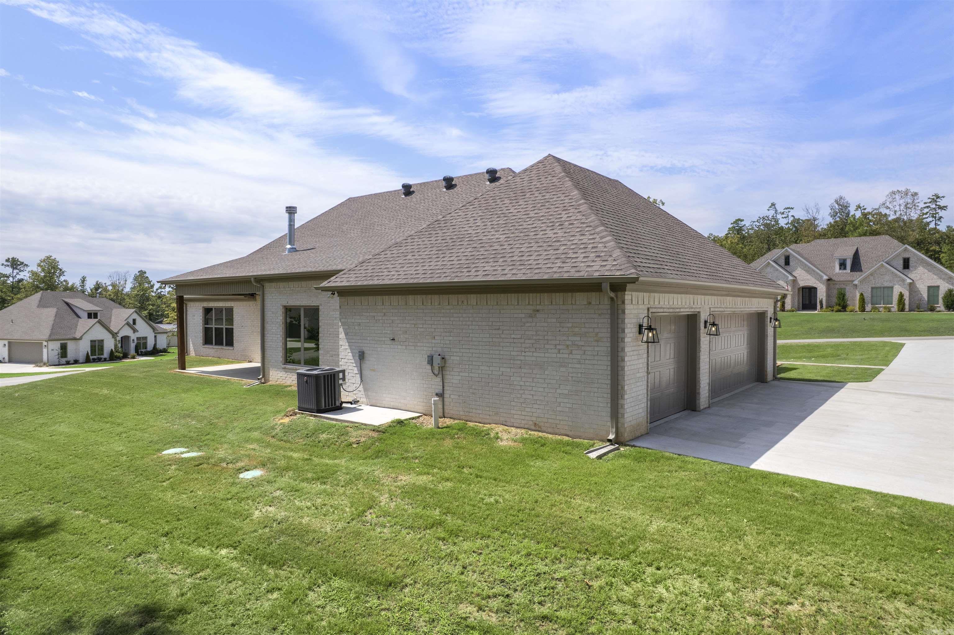 CHARLESTON PLACE SUBDIVISION - Residential