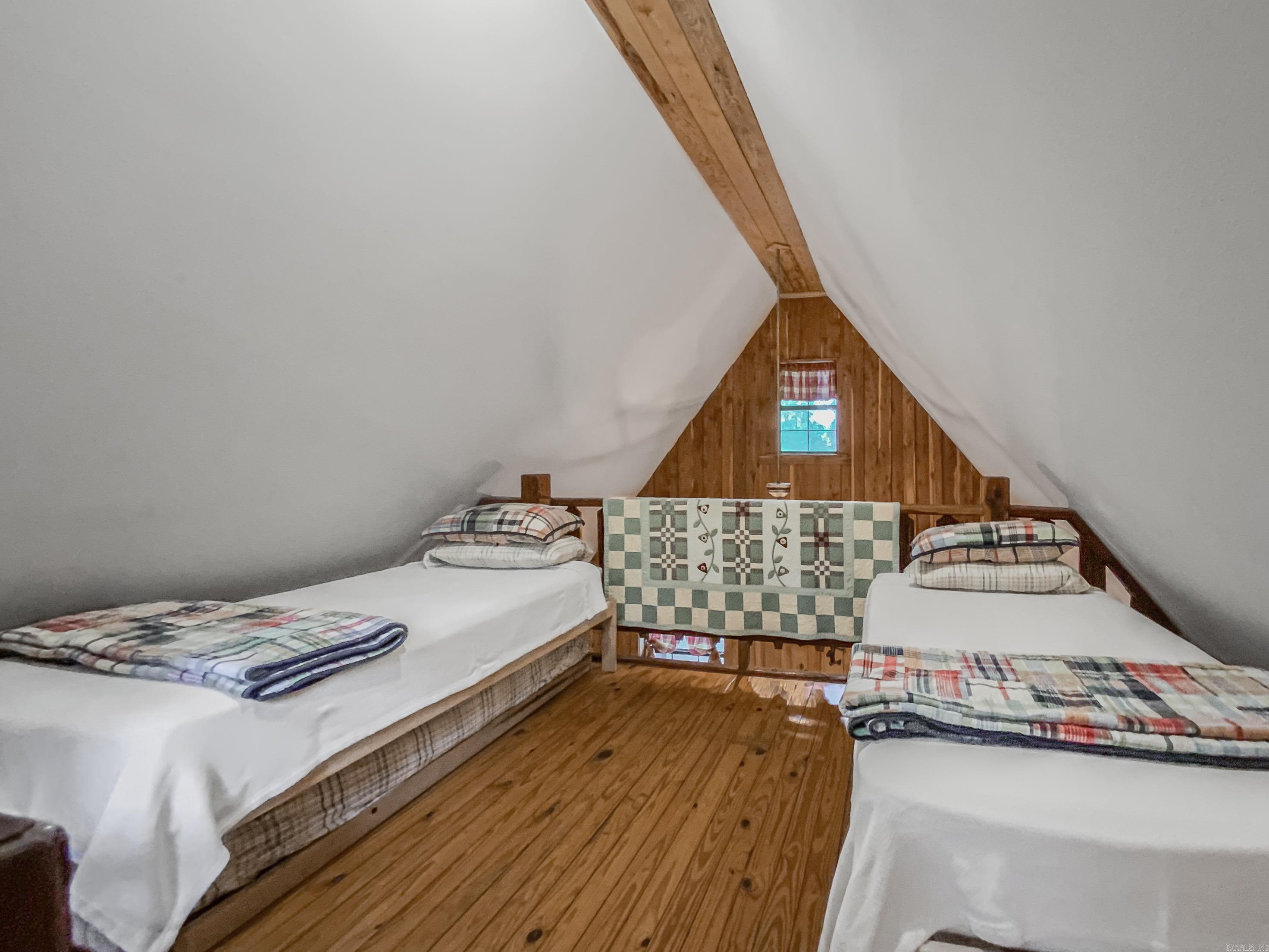 Metes & Bounds - Commercial Sale