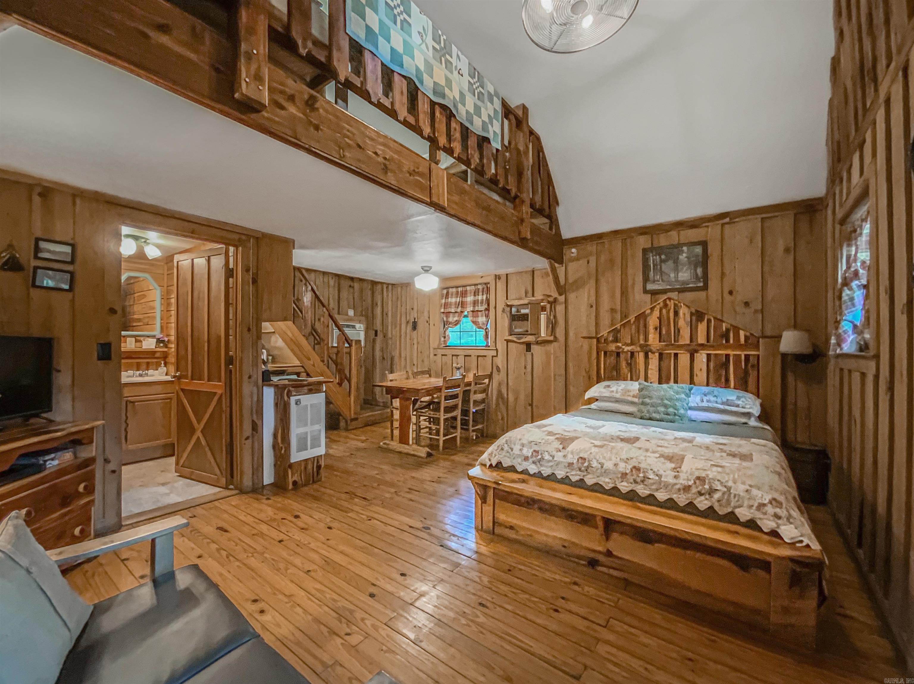 Metes & Bounds - Commercial Sale