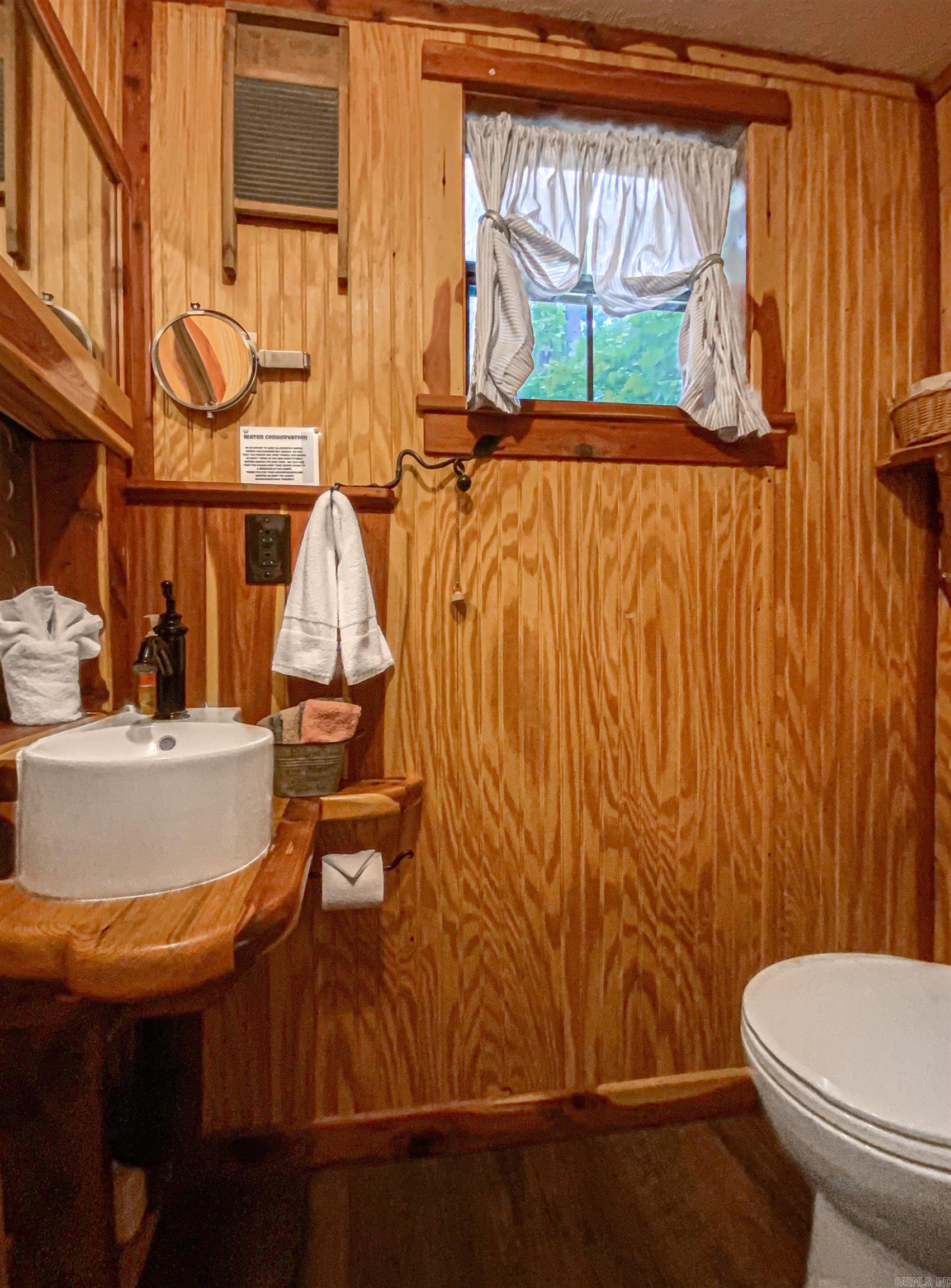 Metes & Bounds - Commercial Sale