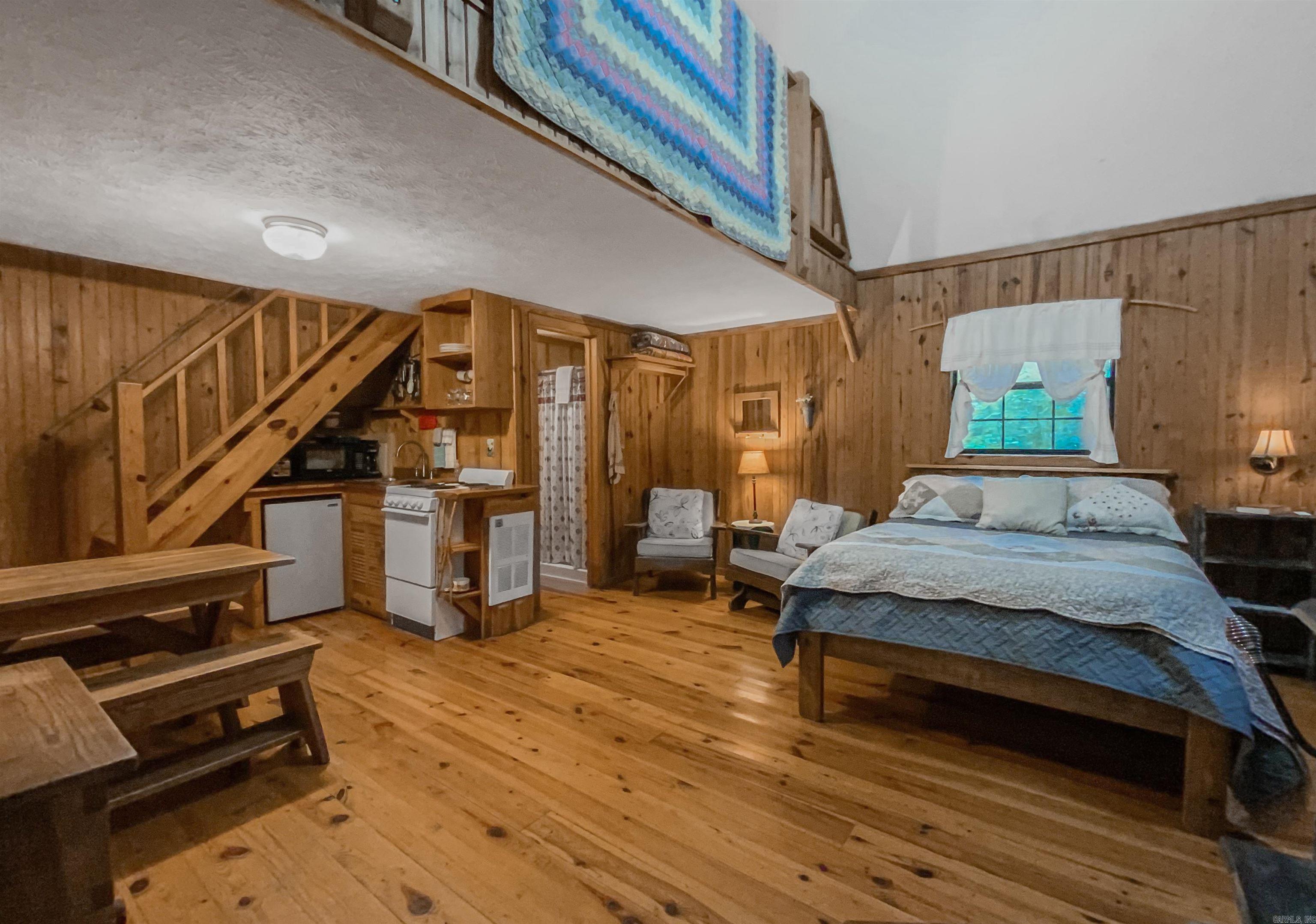 Metes & Bounds - Commercial Sale