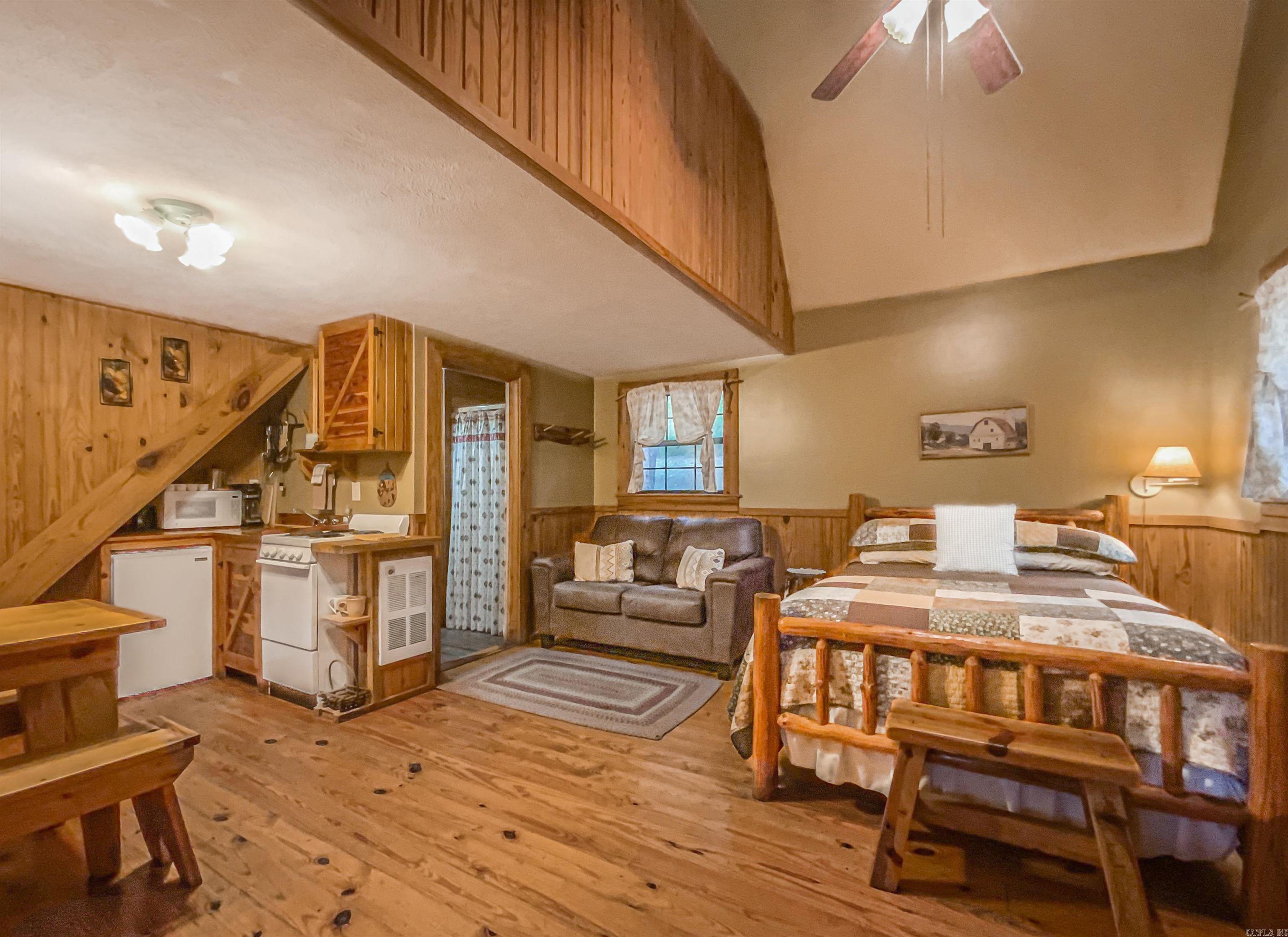 Metes & Bounds - Commercial Sale