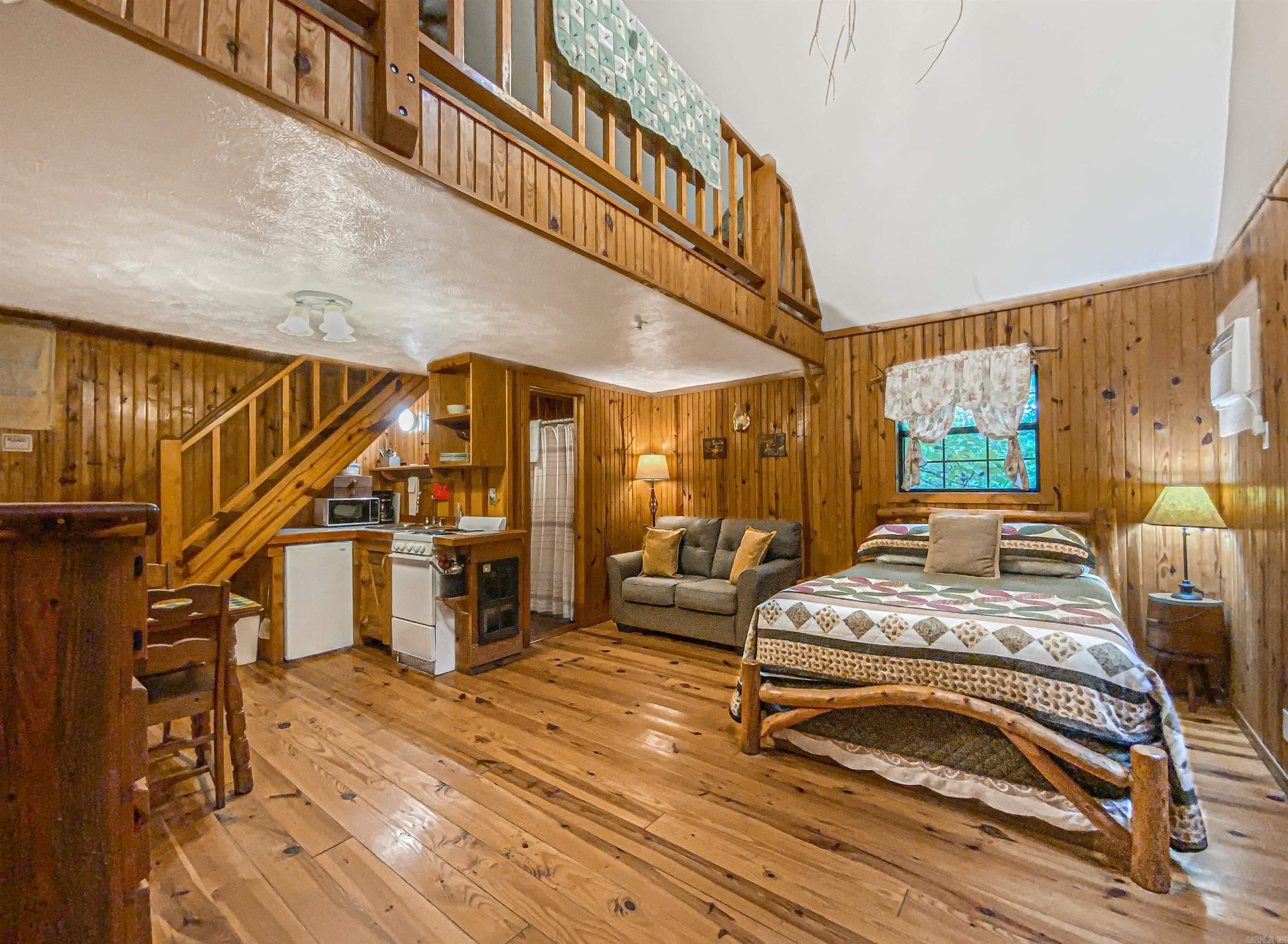 Metes & Bounds - Commercial Sale