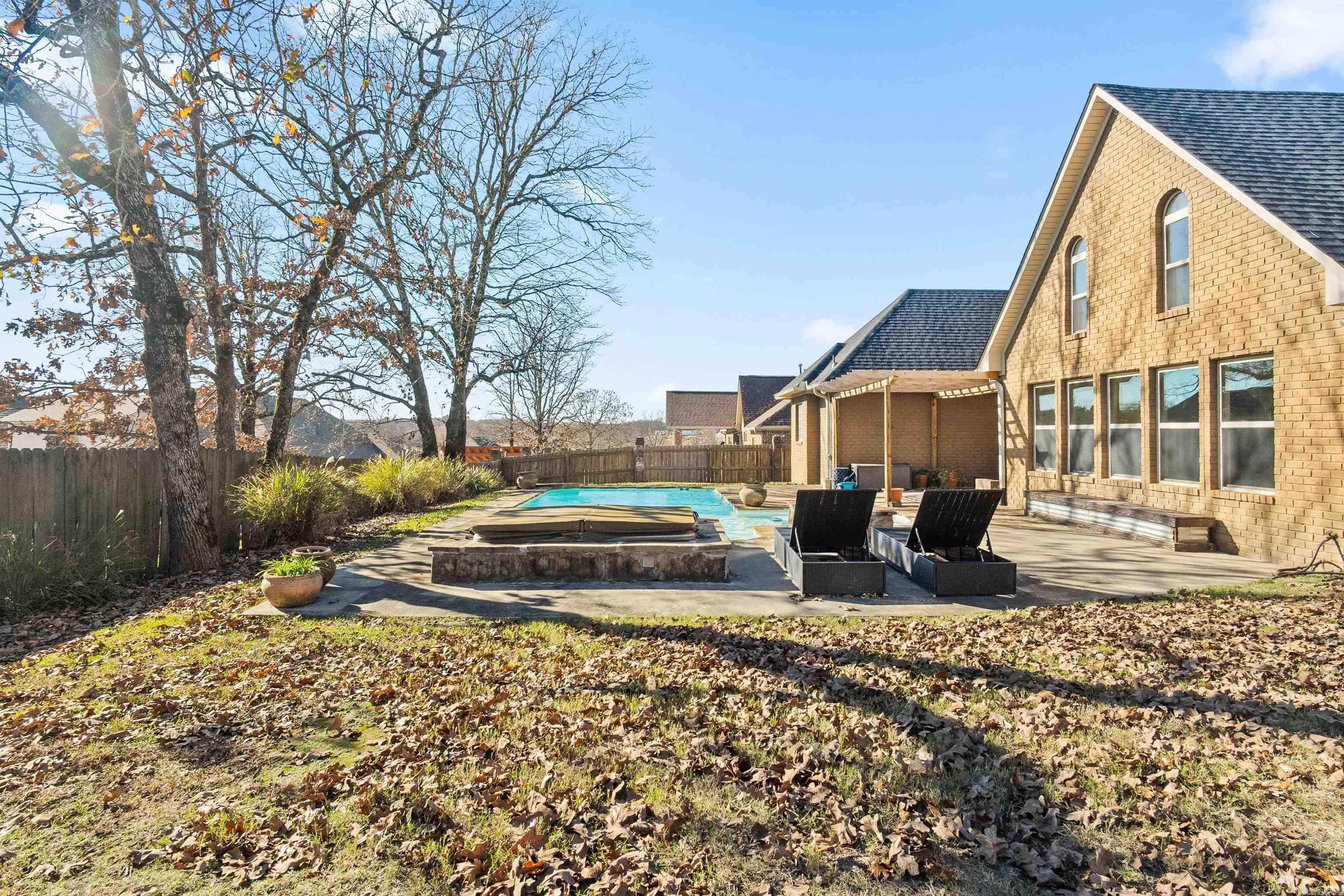 MYSTERY LAKE @ GREYSTONE - Residential