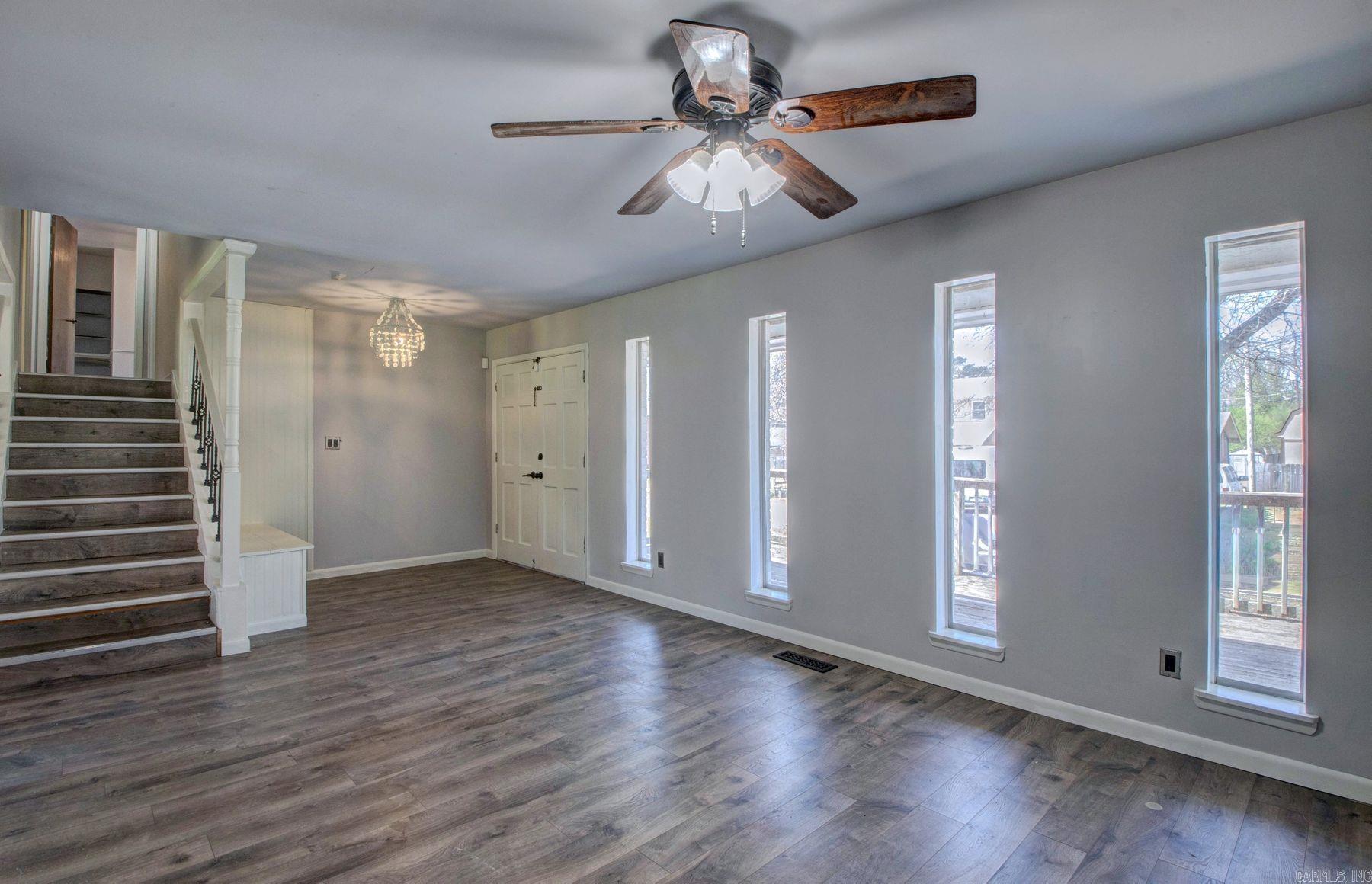 CARDINAL VALLEY - Residential