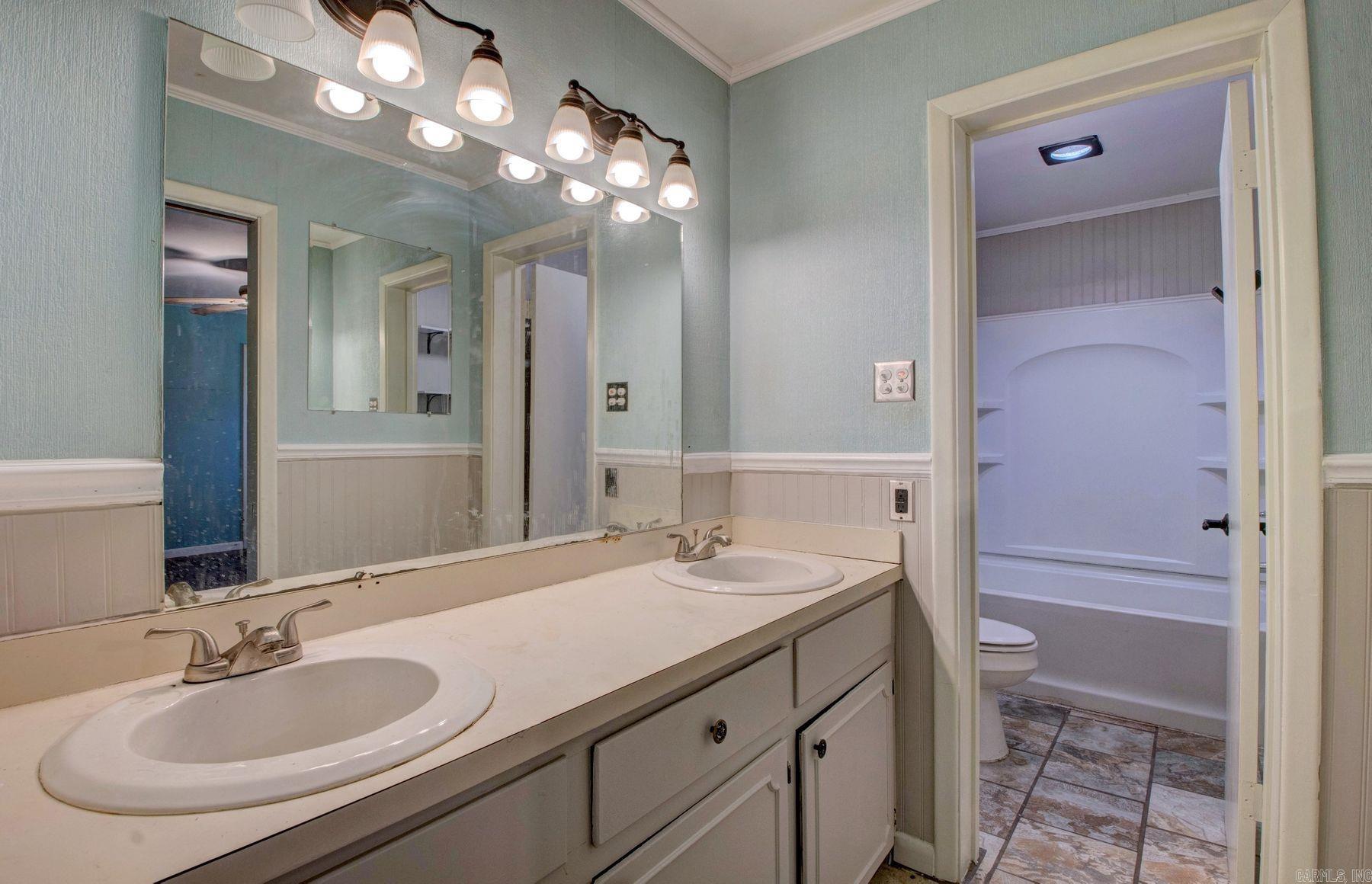 CARDINAL VALLEY - Residential