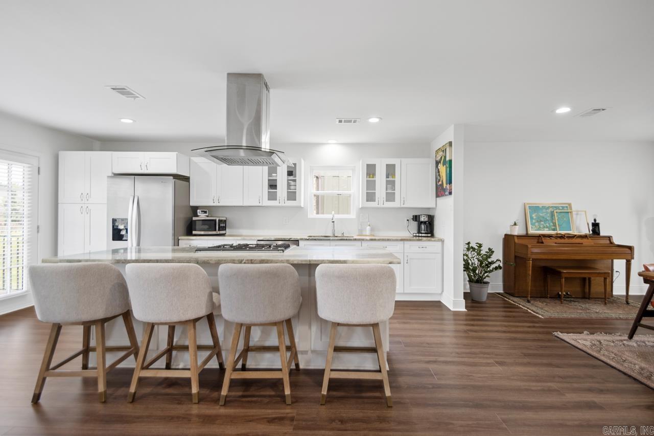 STURBRIDGE - Residential