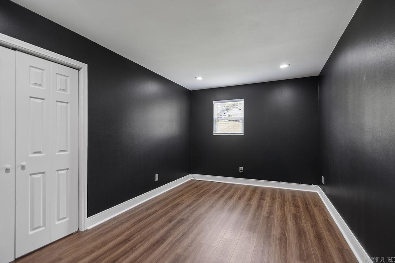 STURBRIDGE - Residential