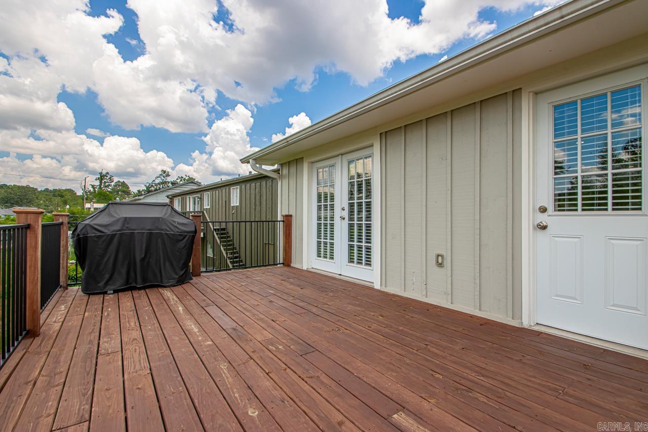 STURBRIDGE - Residential