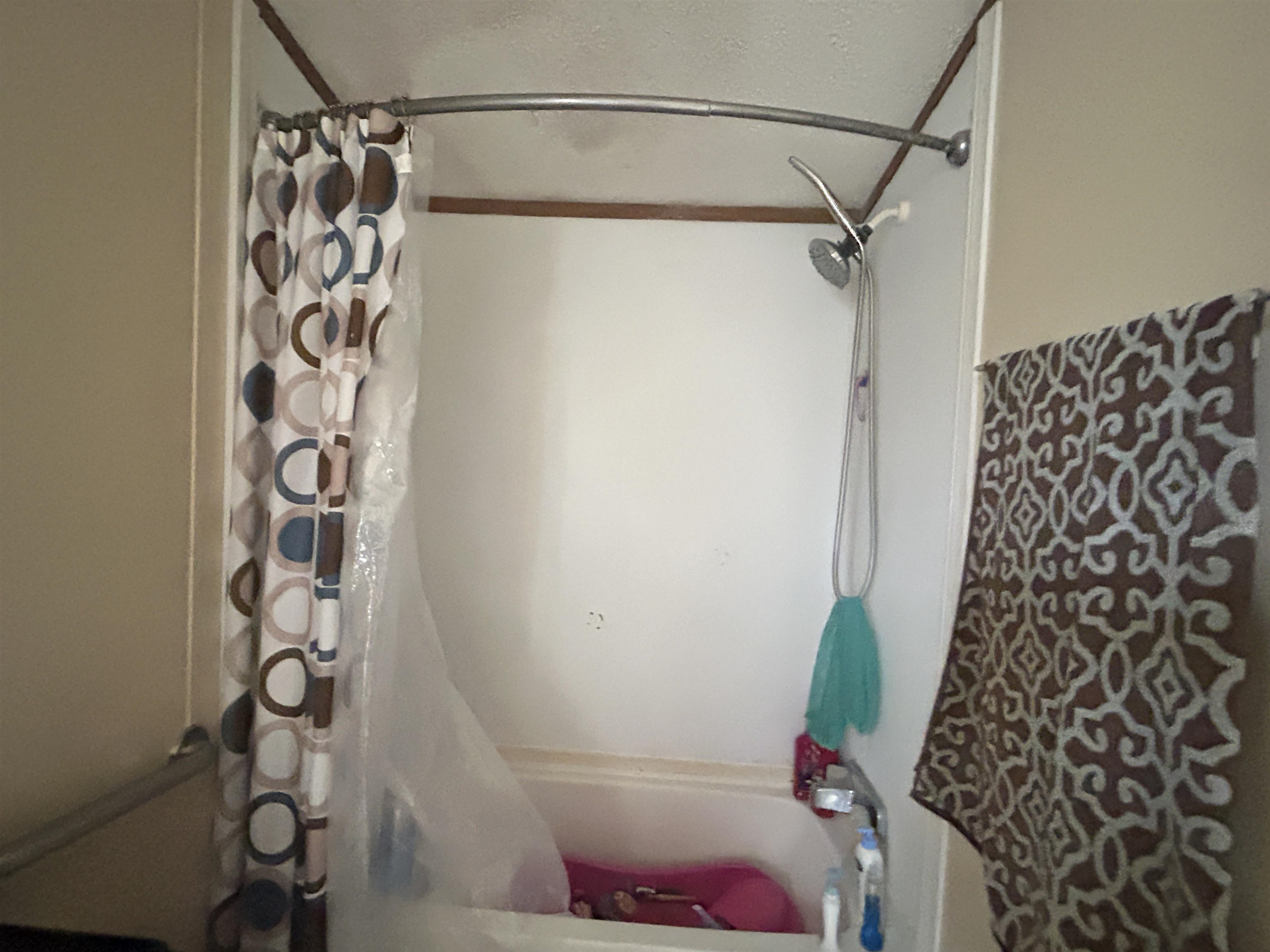 ROLLING ACRES - Residential