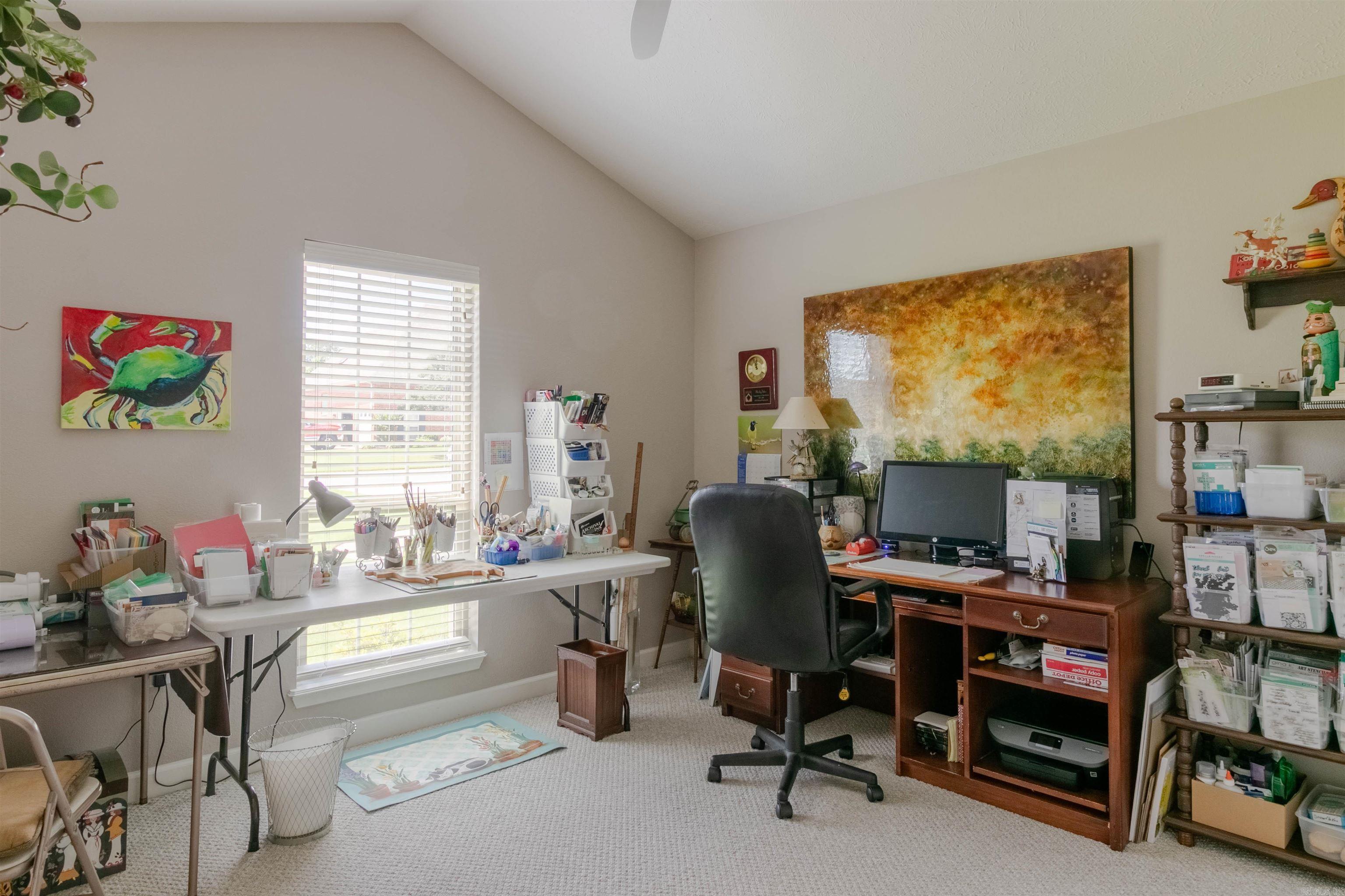 WINDCREST - Residential