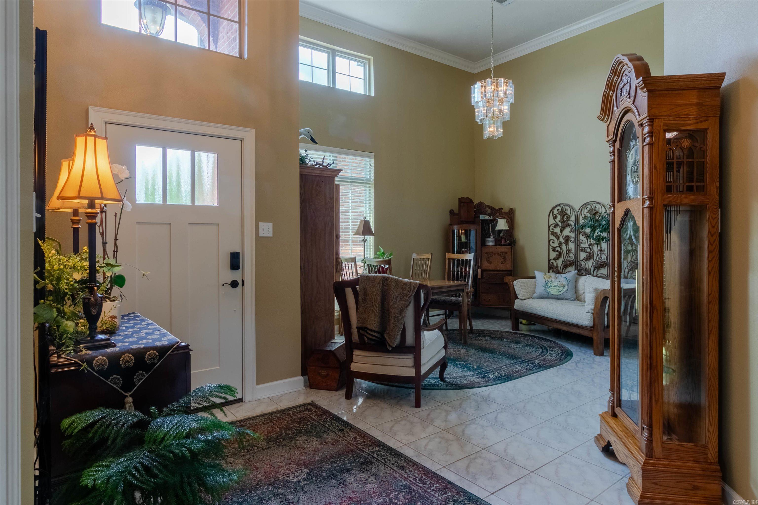 WINDCREST - Residential