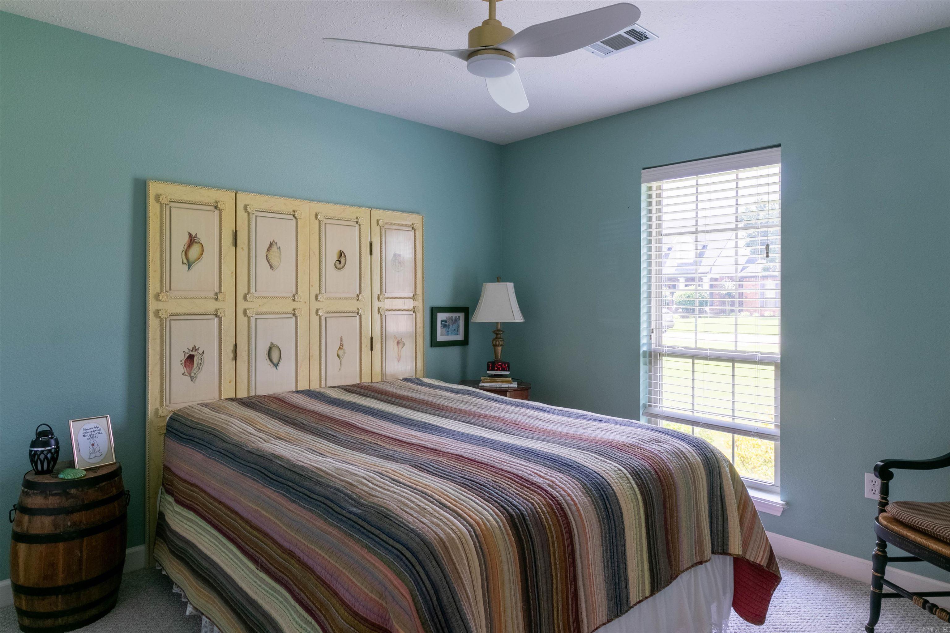 WINDCREST - Residential