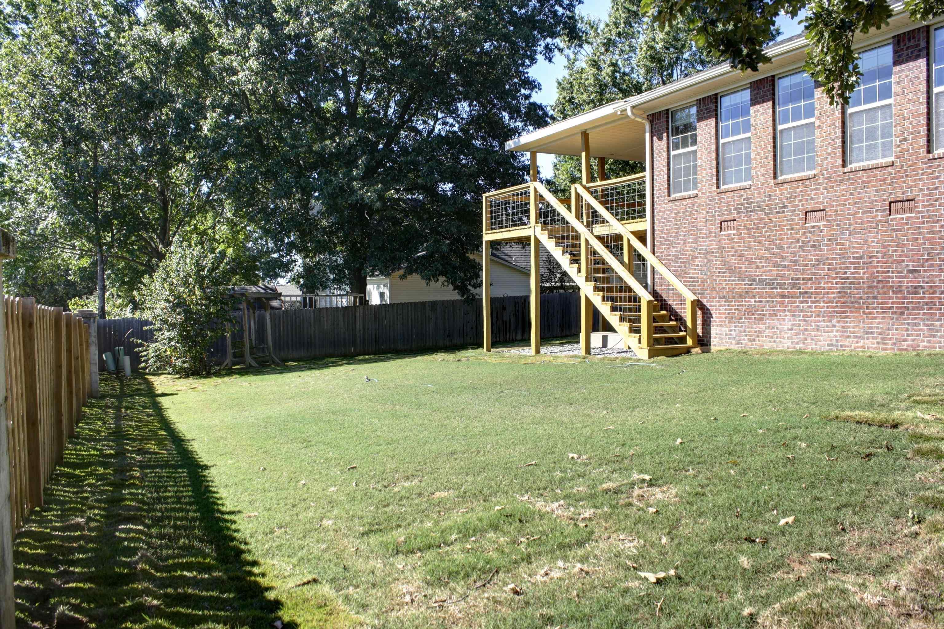 RIVER OAKS - Residential