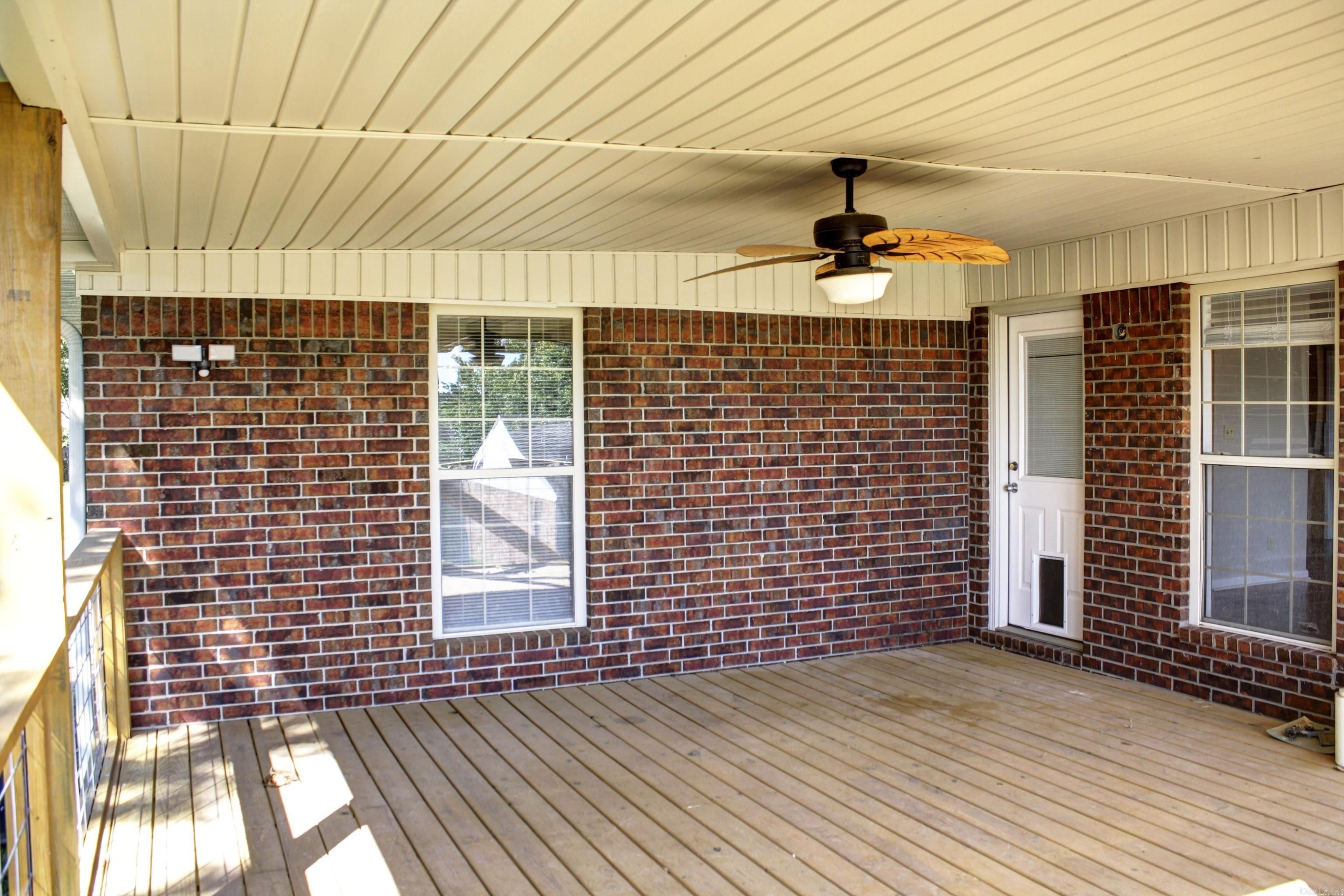 RIVER OAKS - Residential