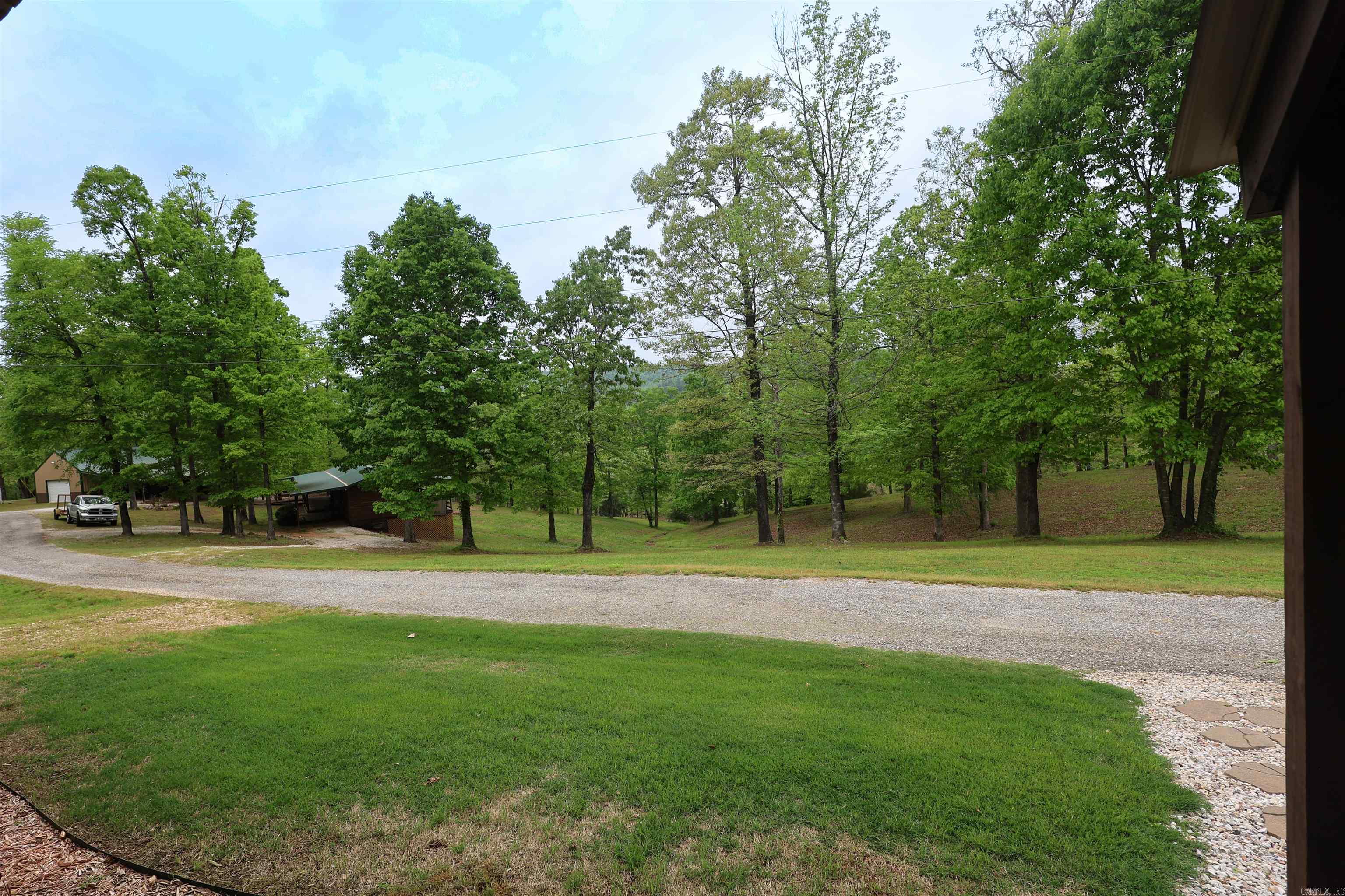 RIVERCHASE - Residential