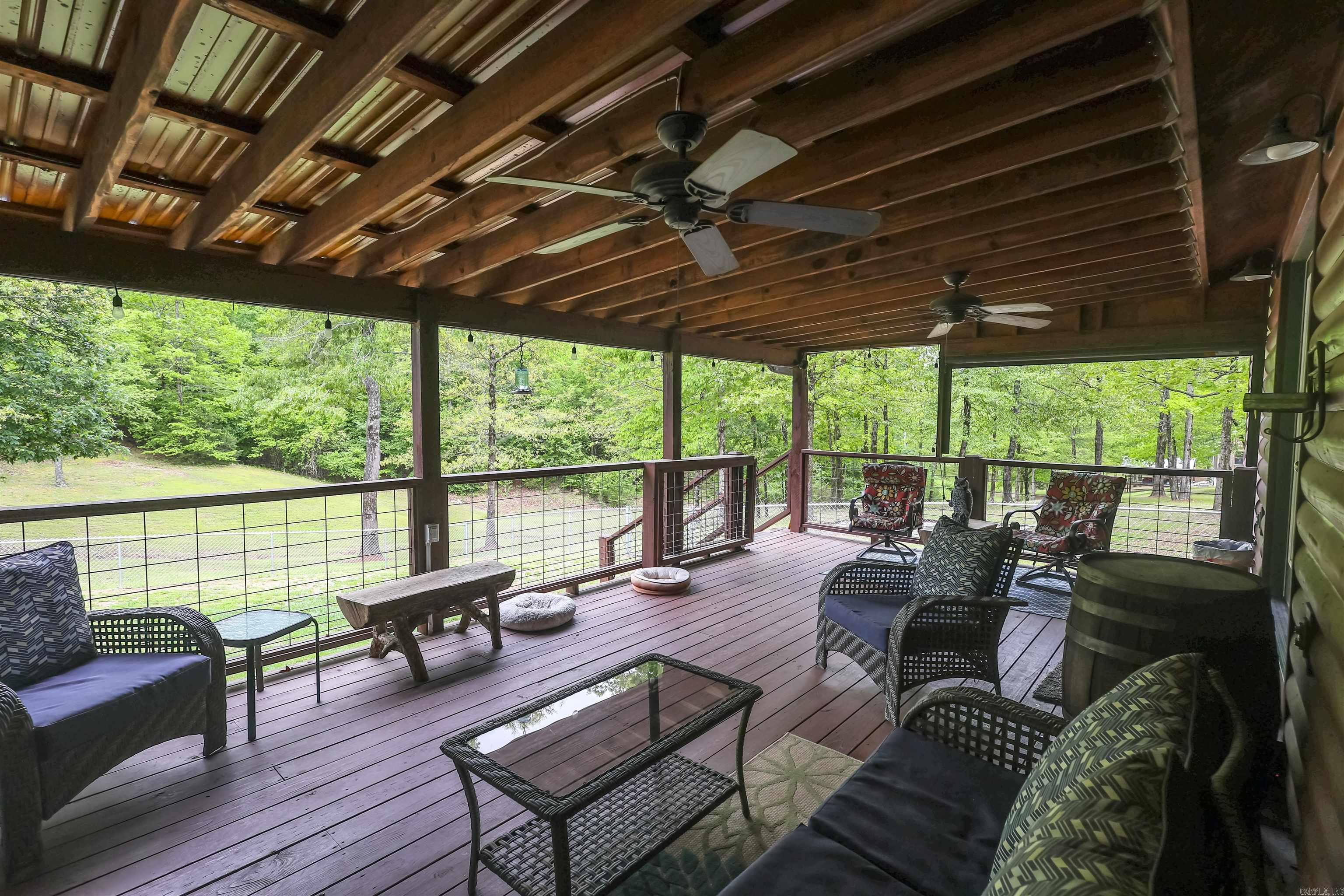 RIVERCHASE - Residential