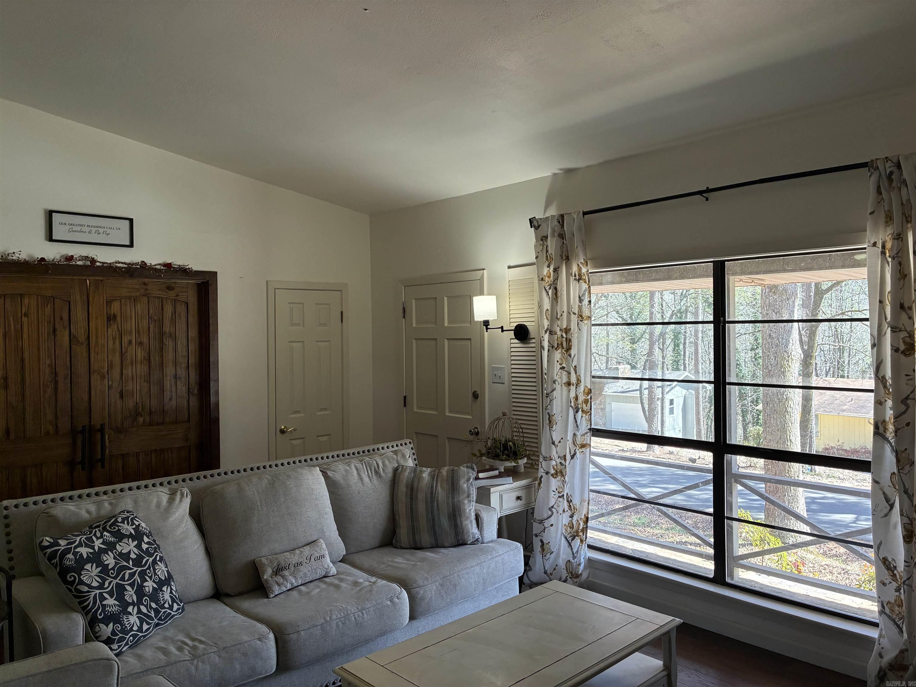 SANTA CRUZ - Residential