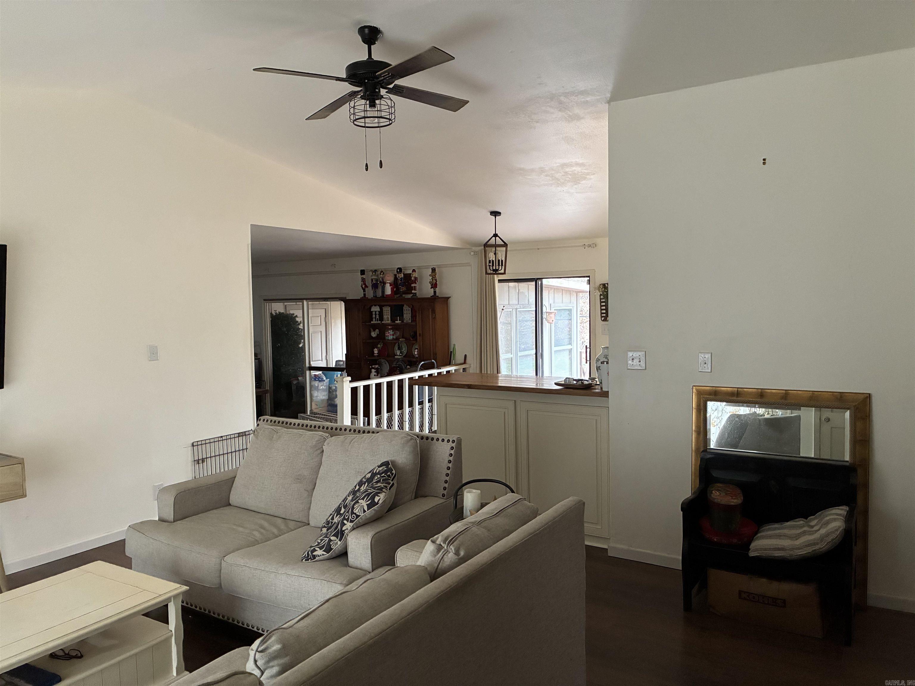 SANTA CRUZ - Residential