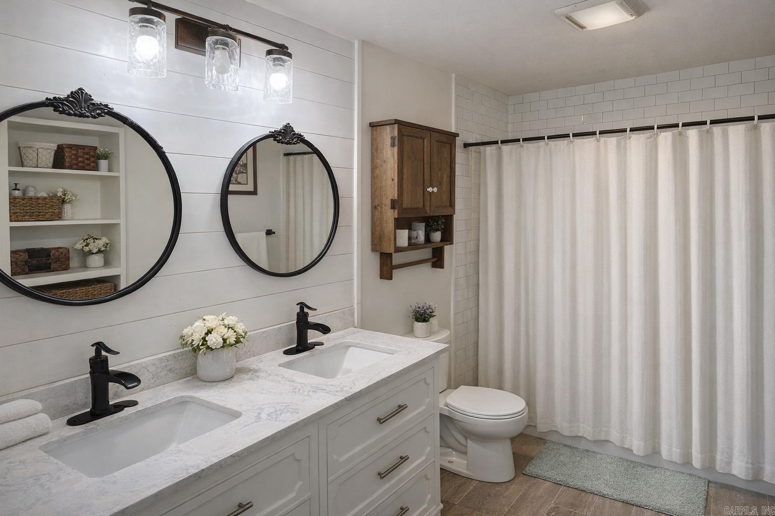 SANTA CRUZ - Residential