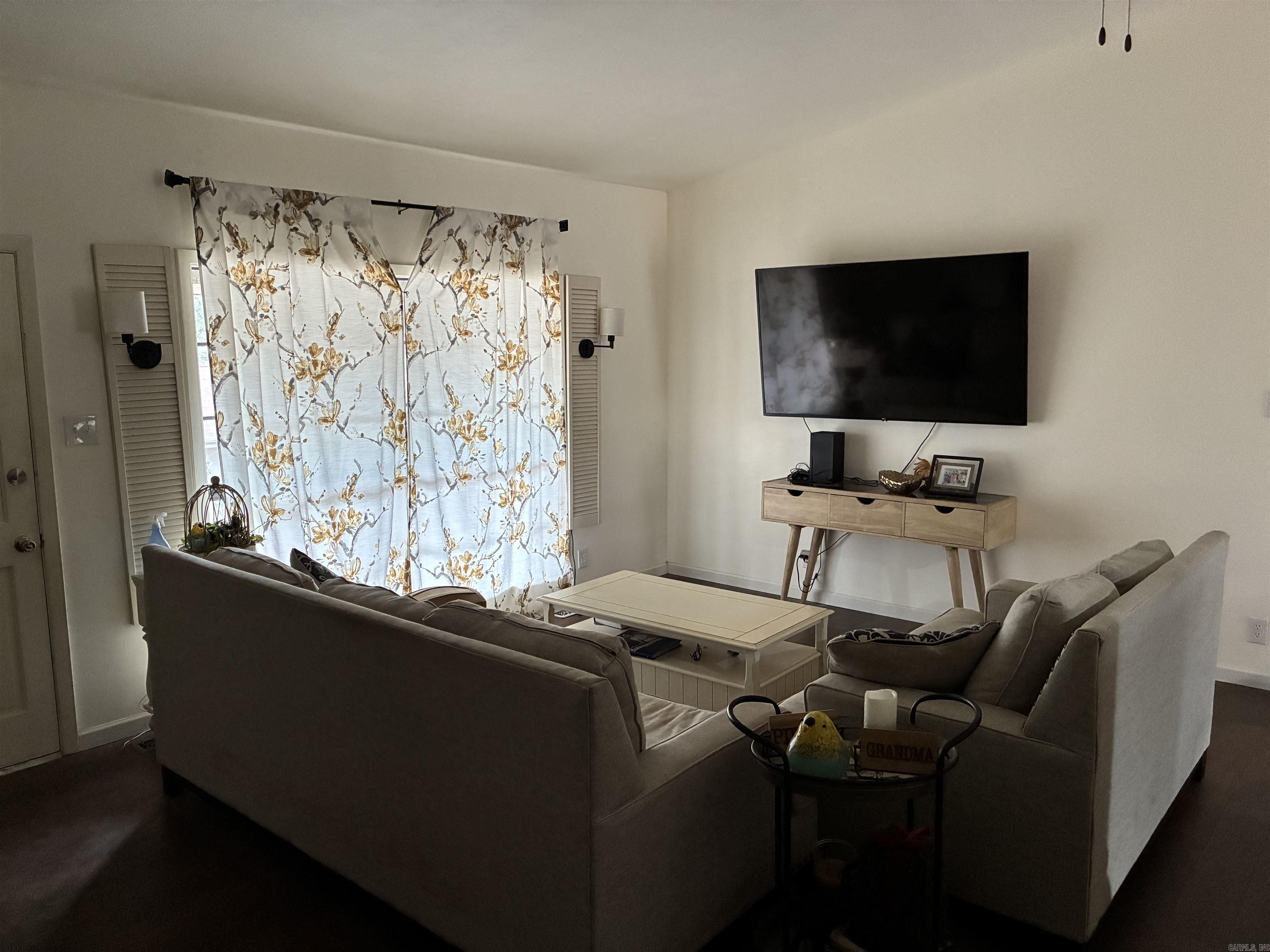 SANTA CRUZ - Residential