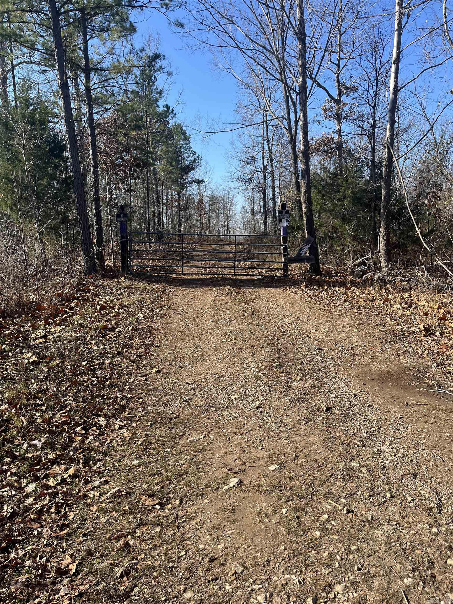 Metes & Bounds - Land