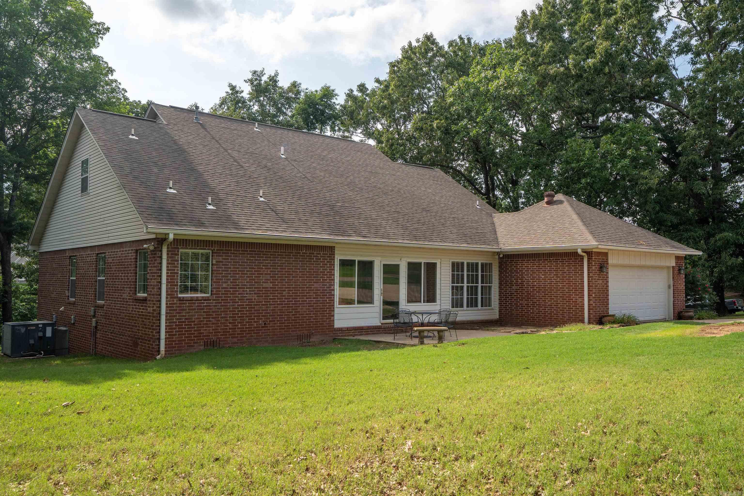 CLUB WEST ESTATES - Residential